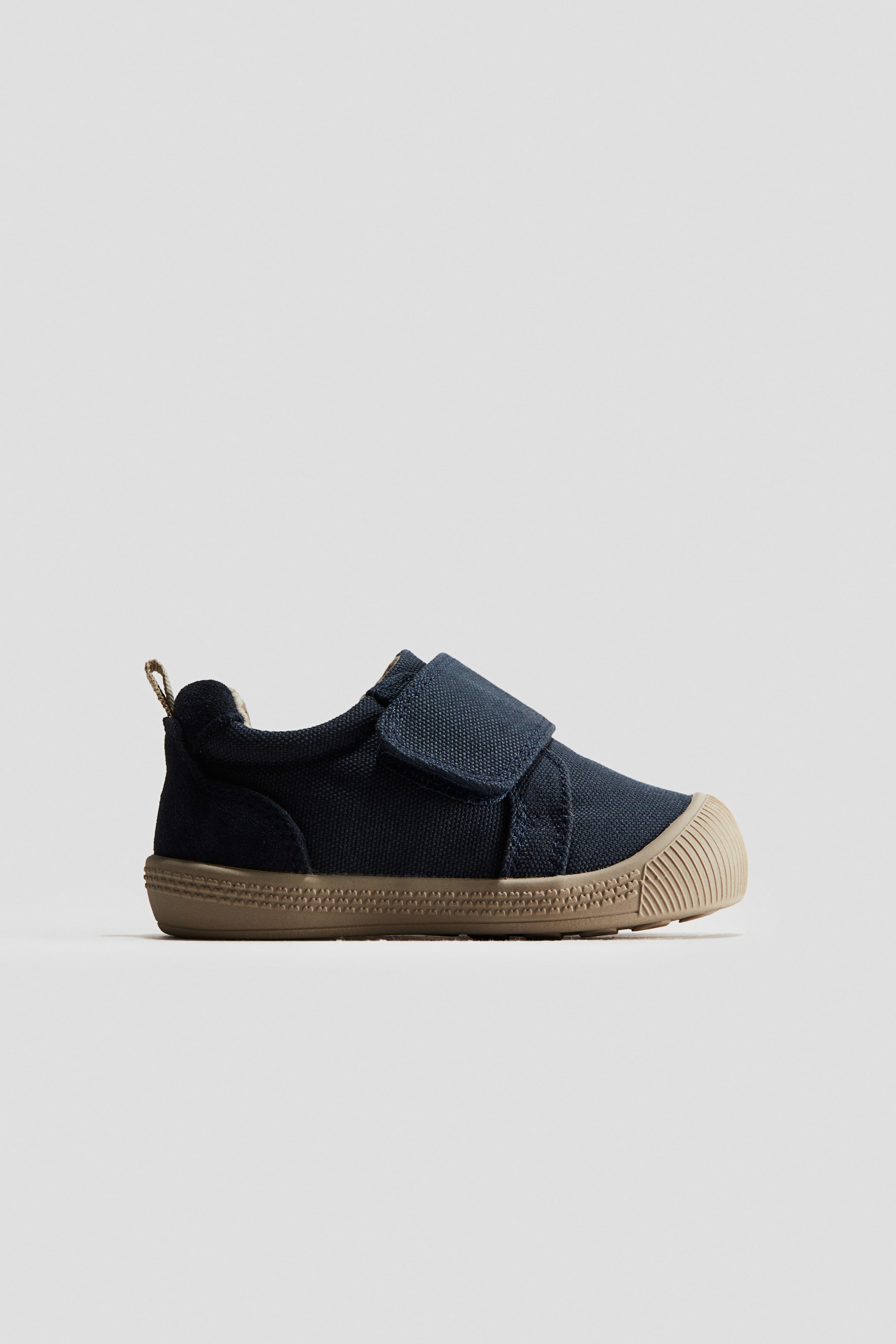 Näytä suurempi kuva: Prewalker Kei - Navy - Wheat - Kids | H&M FI 1