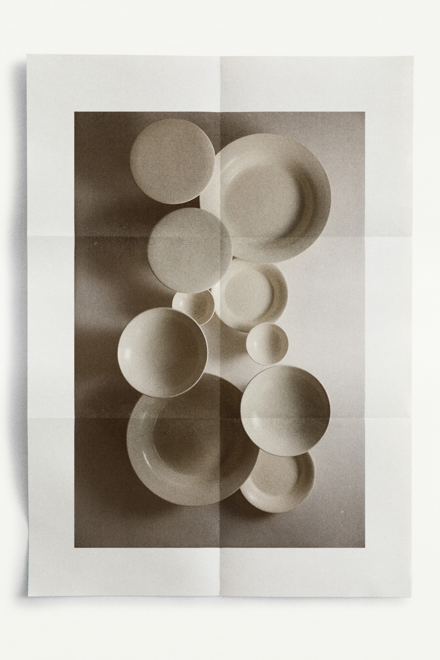 Tigela de servir grande com um padrão salpicado - Branco - 2