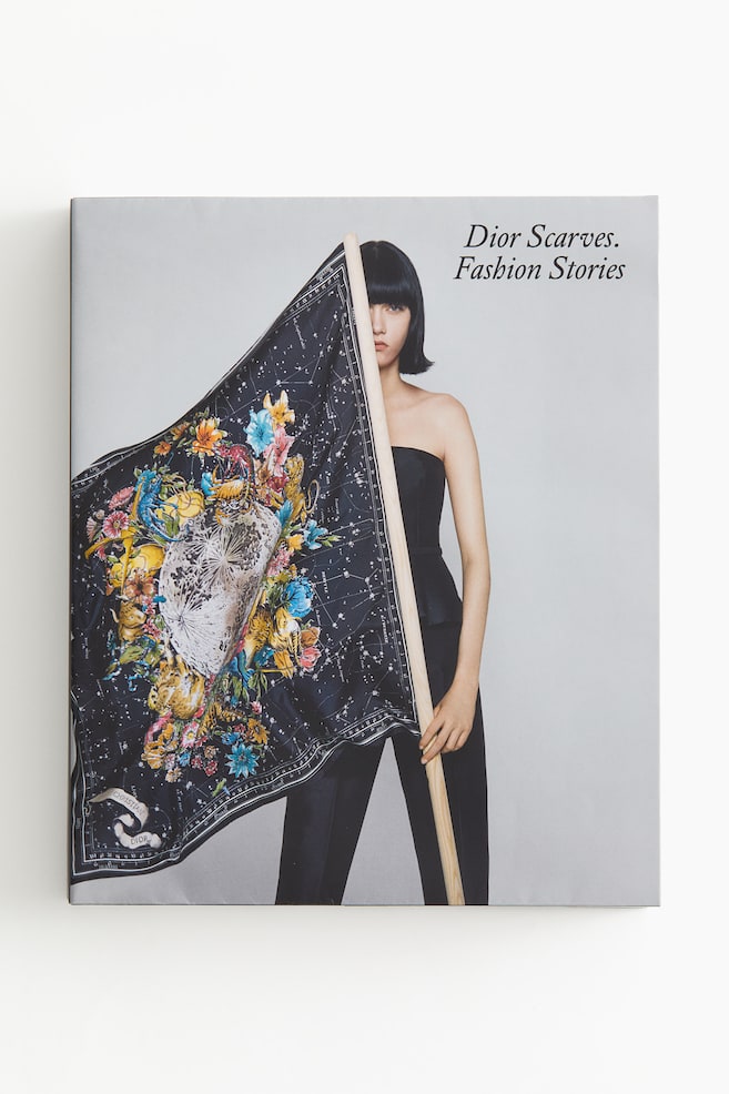 Dior Scarves, Fashion Stories - Dior Scarves, Fashion Stories - 1