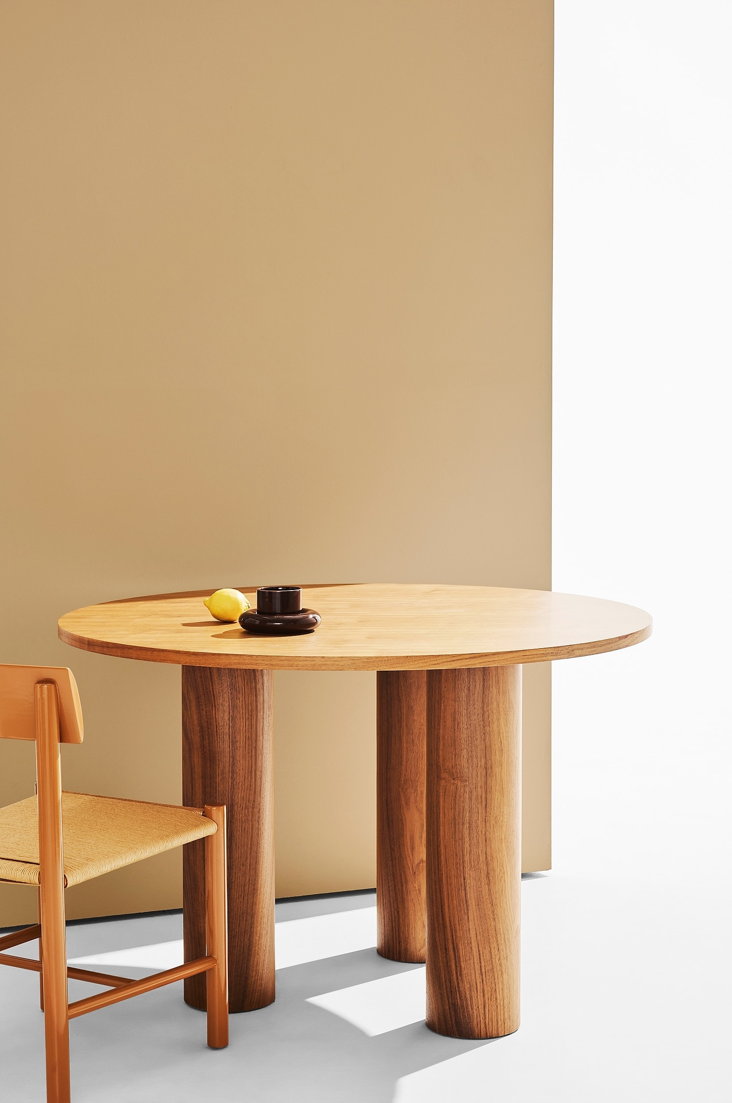 Table À Manger Colette - Noyer/Noir Mat/Ask