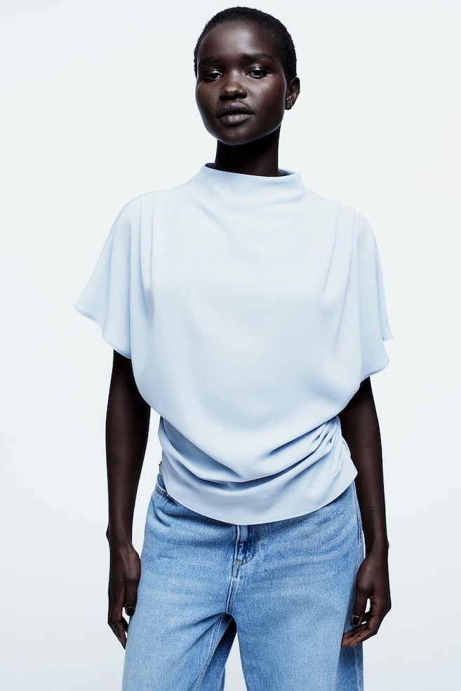 Short-sleeved blouse - Light blue/Cream/Black - 5