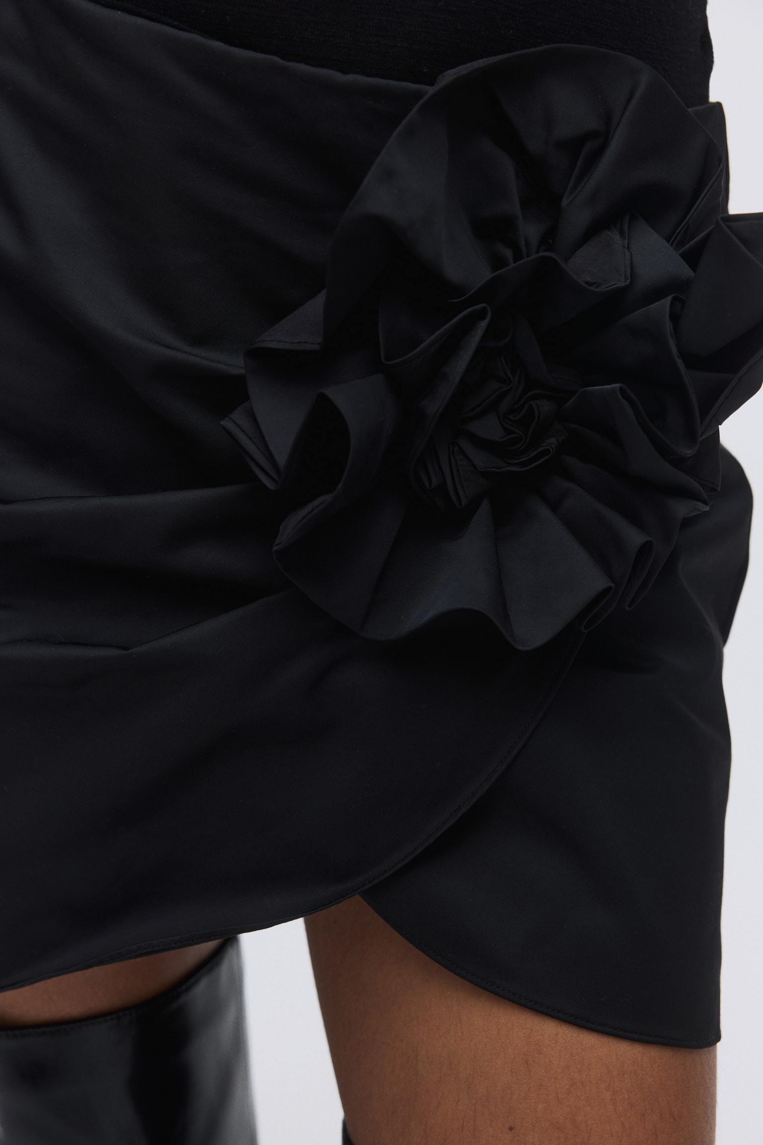 Appliquéd mini skirt - Black/Burgundy - 6