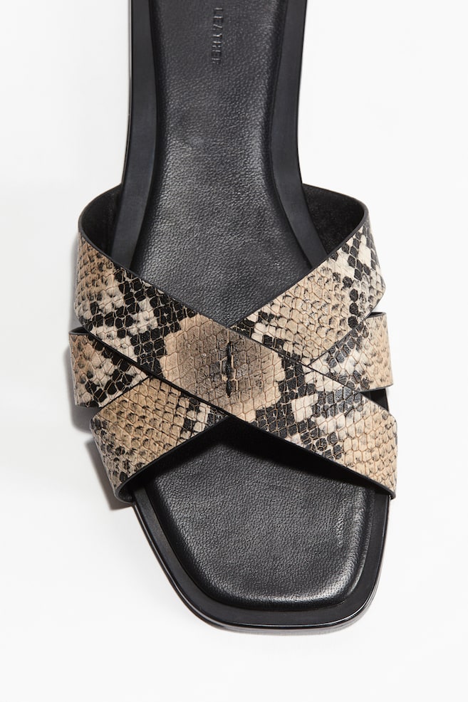 Ledersandalen - Beige/Schlangenimitat/Schwarz/Braun/Dunkles Khakigrün - 1