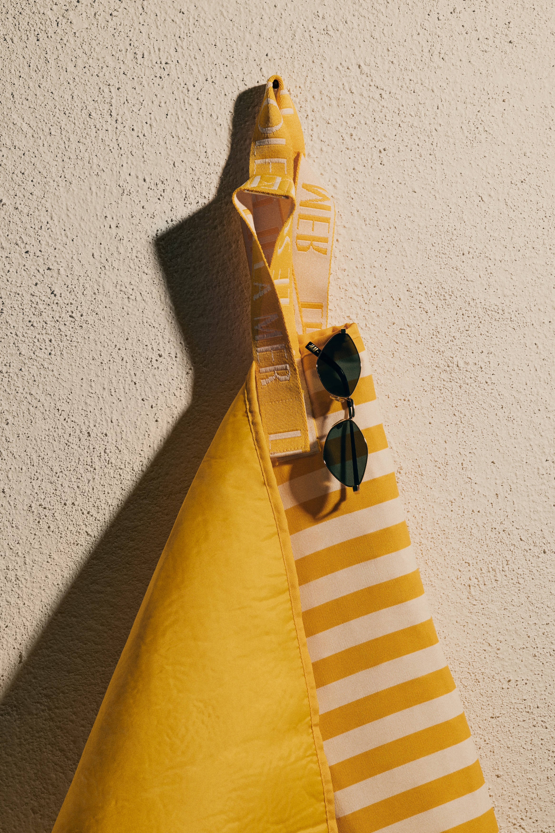 Striped Picnic Blanket - Yellow/striped/Blue/striped