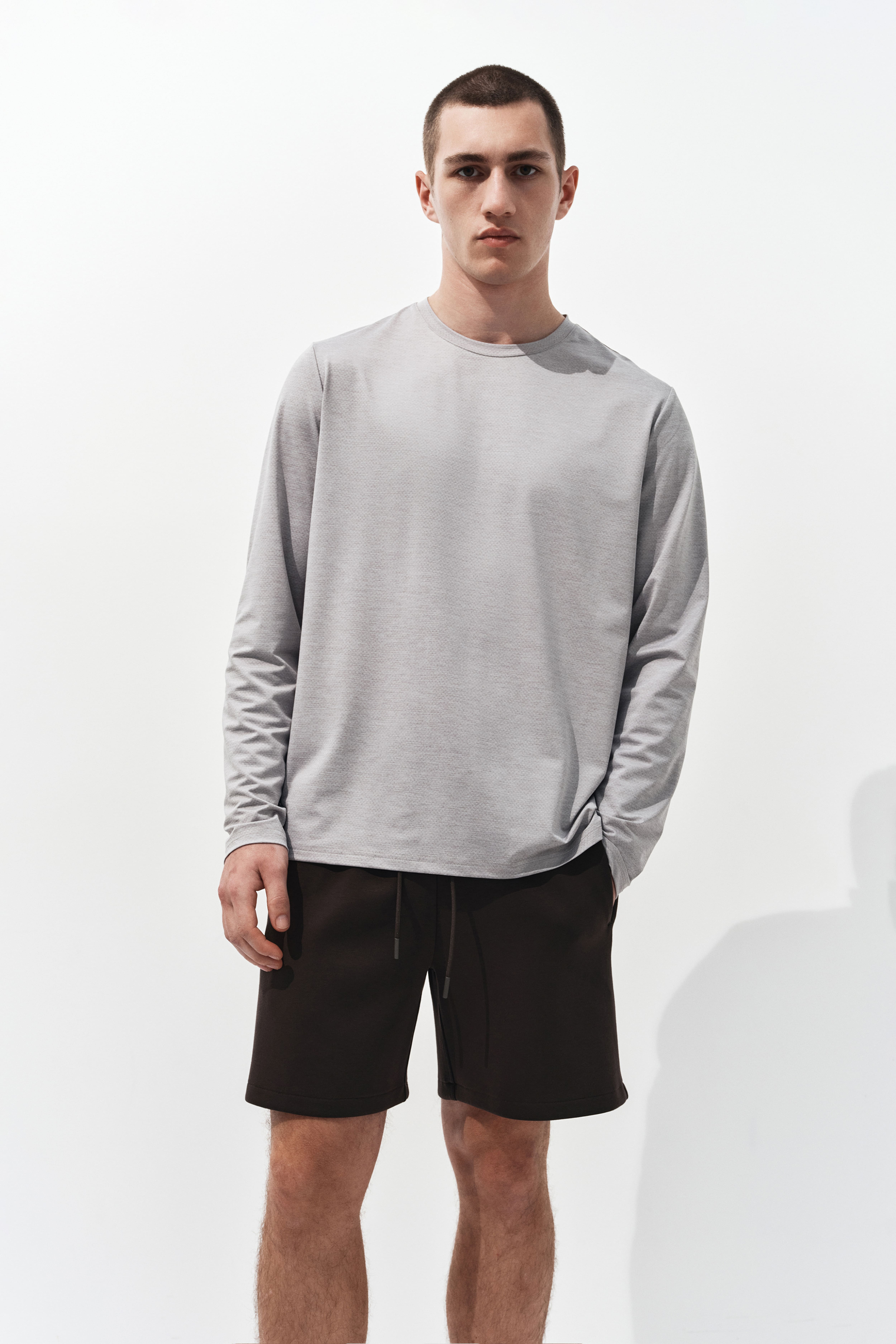 Sports Scuba Shorts with DryMove™