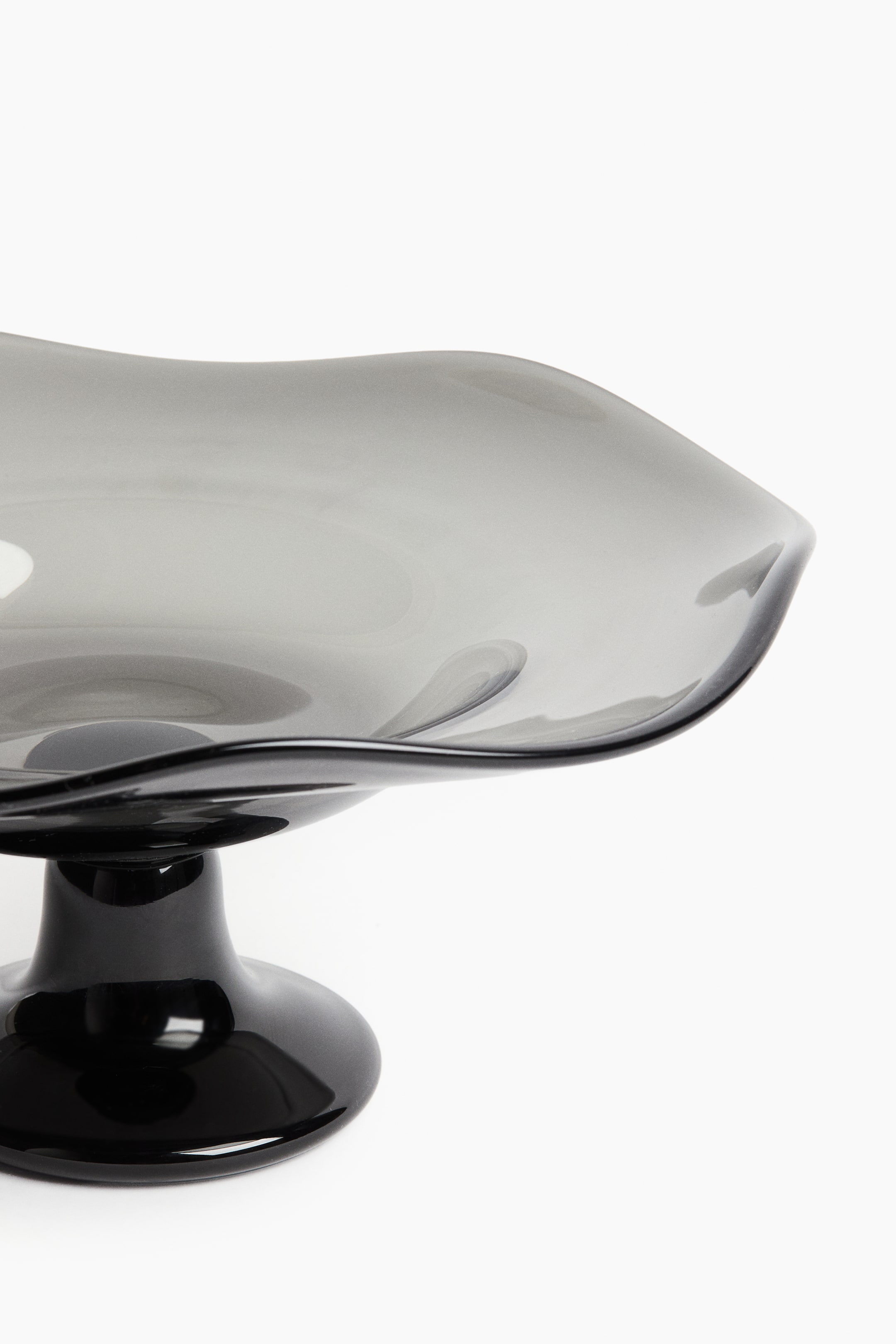 Footed Wavy Glass Serving Plate