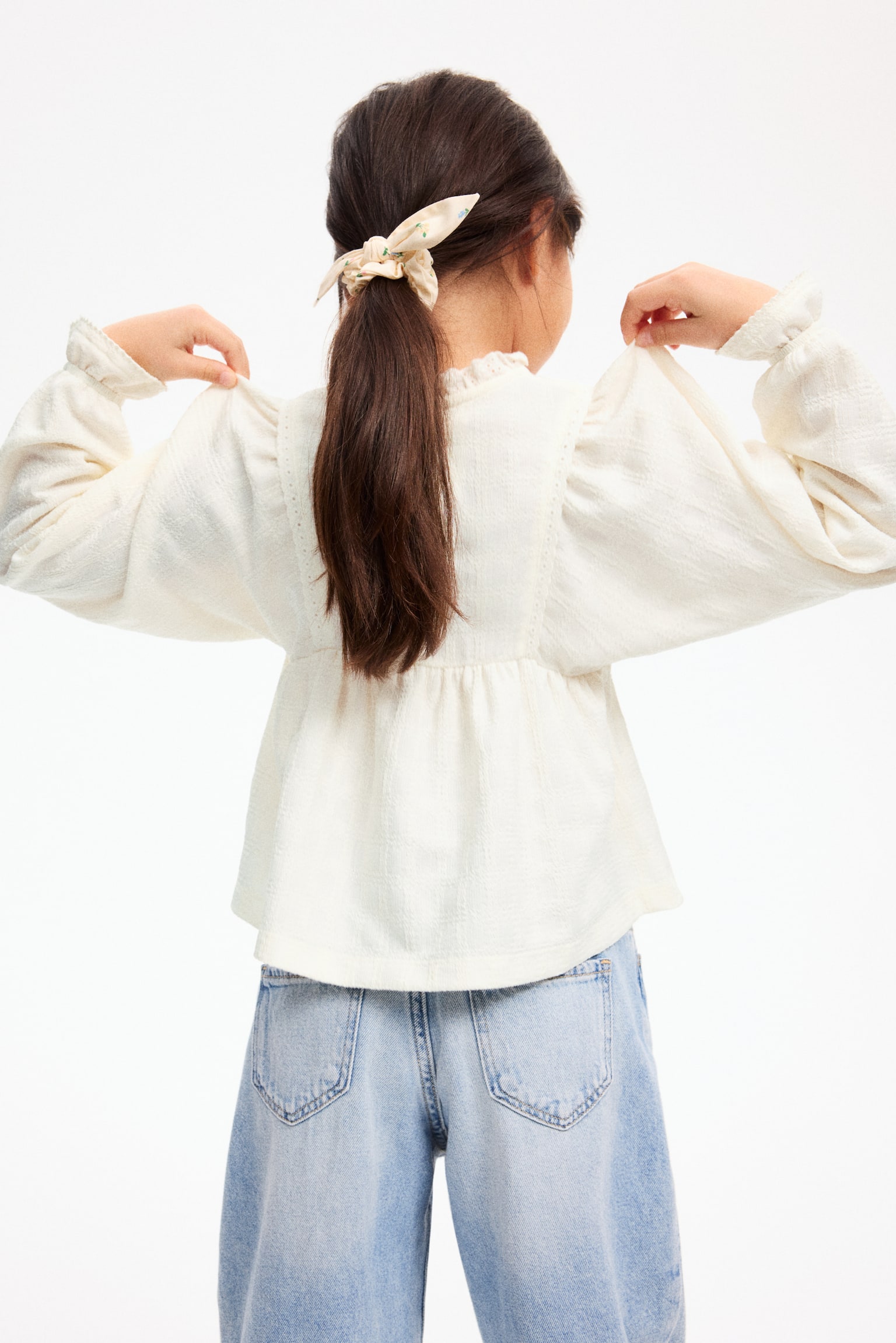 Strukturmønstret bluse i trikot - Hvit - 3