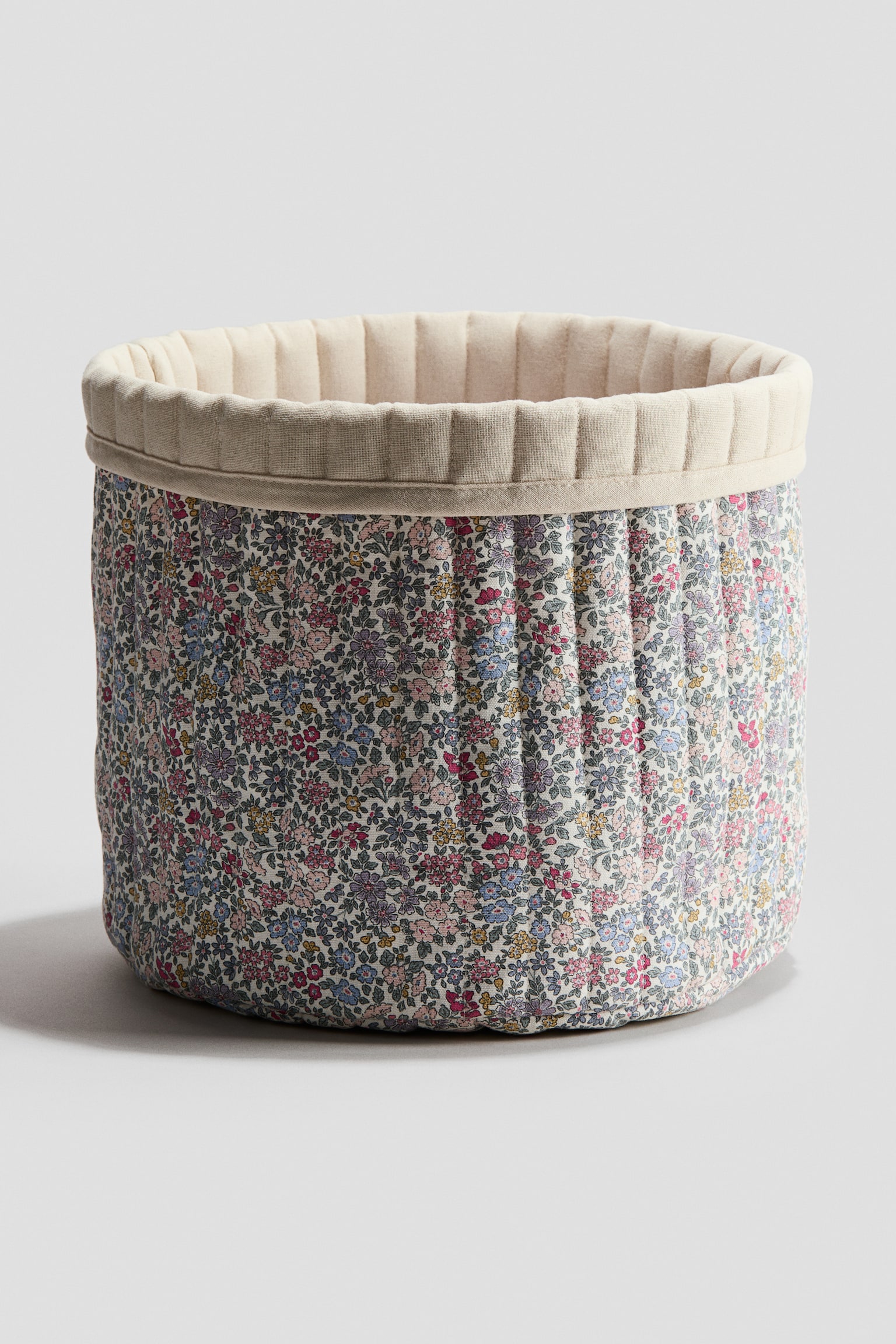 Large Quilted Storage Basket - White/floral