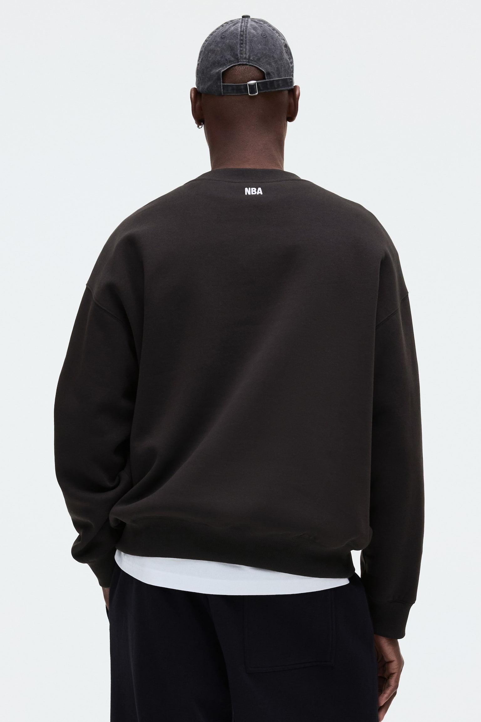 Sweat imprimé Oversized Fit - Noir/NBA/Bleu marine/NBA/Gris clair chiné/NBA/Vert/Keith Haring/Violet foncé/Snoopy - 4