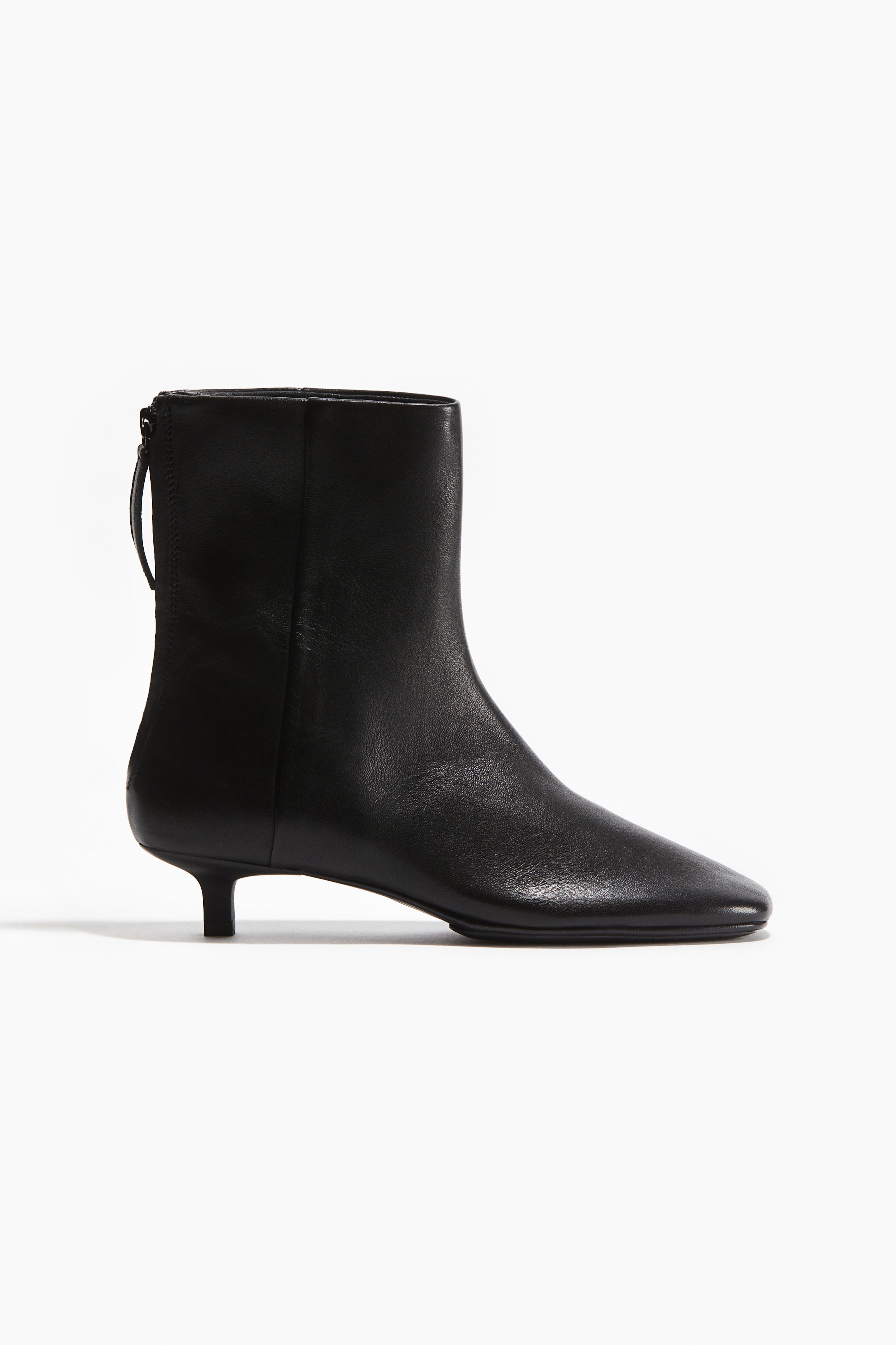 Bottines à talon en cuir