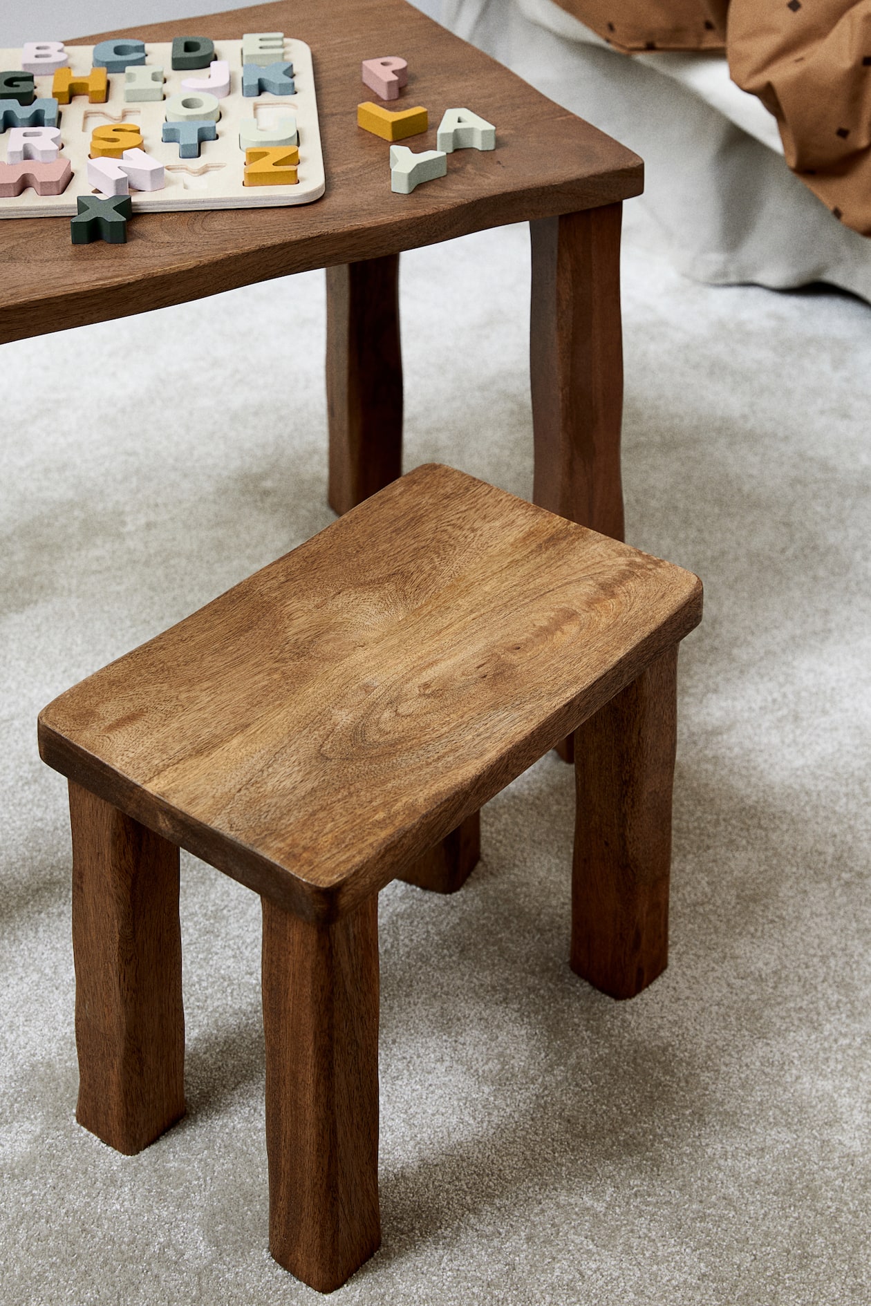 Children's mango wood stool Beige Home All H&M GB