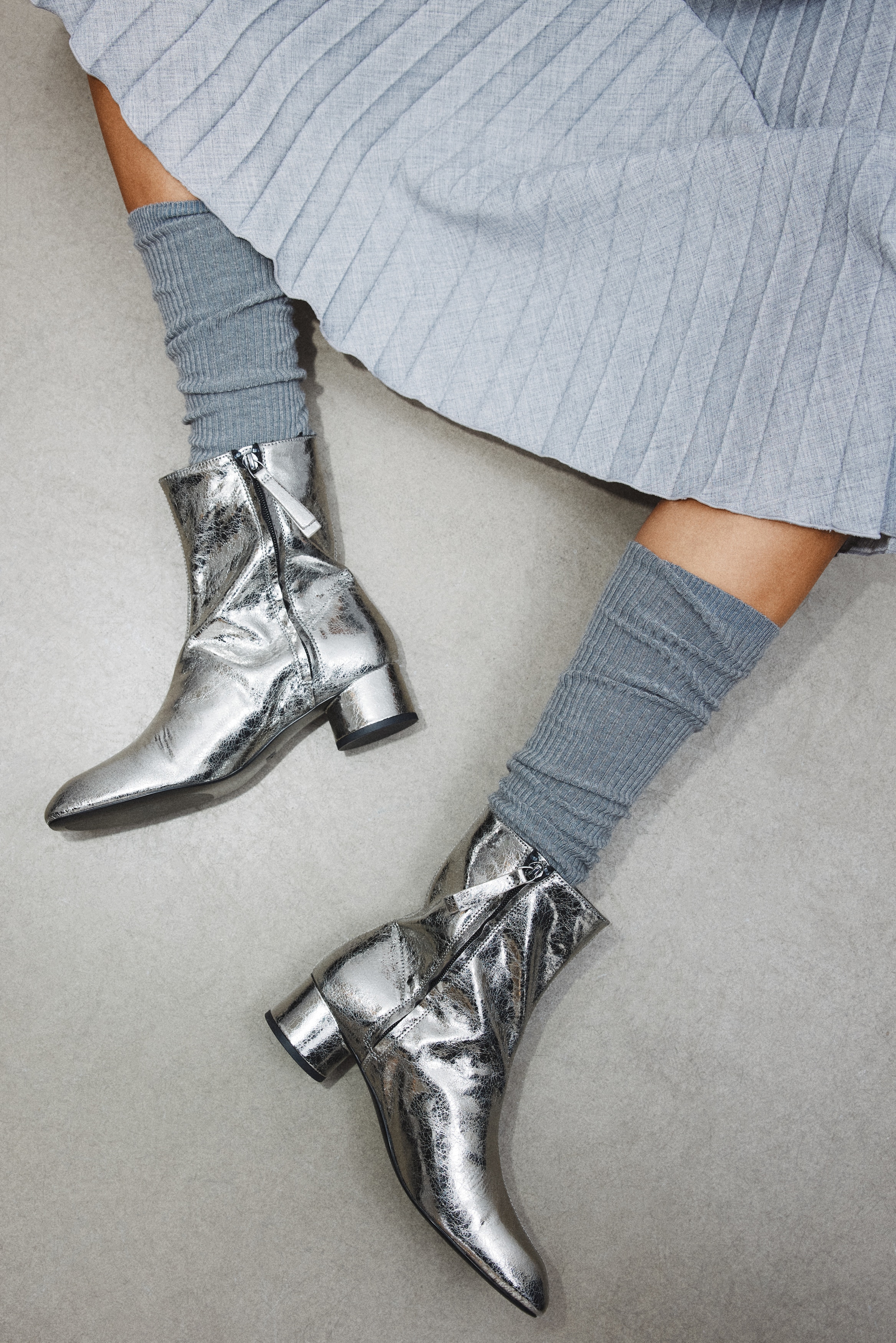 chinese dress ladies GUNNER SILVER STILETTO BOOT – AKIRA main image 0