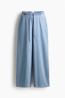 MAMA Denimbyxa med dragsko