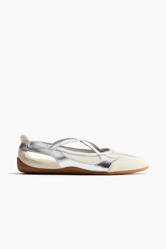 Sandales façon sneakers - Argenté/crème - 1