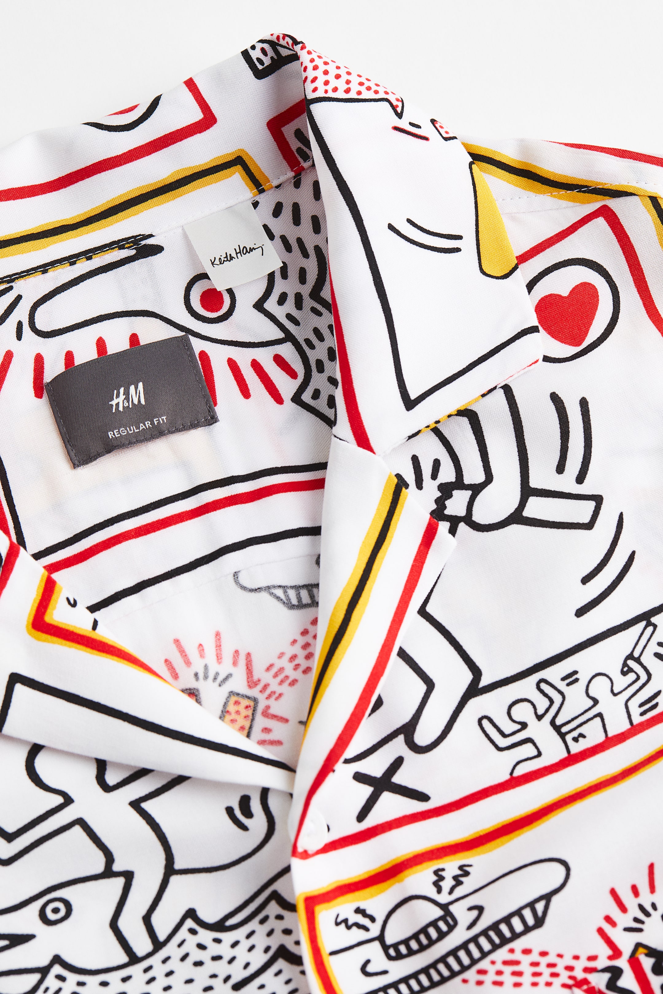View larger image: Regular Fit Patterned resort shirt - White/Keith Haring - Men | H&M IN 2