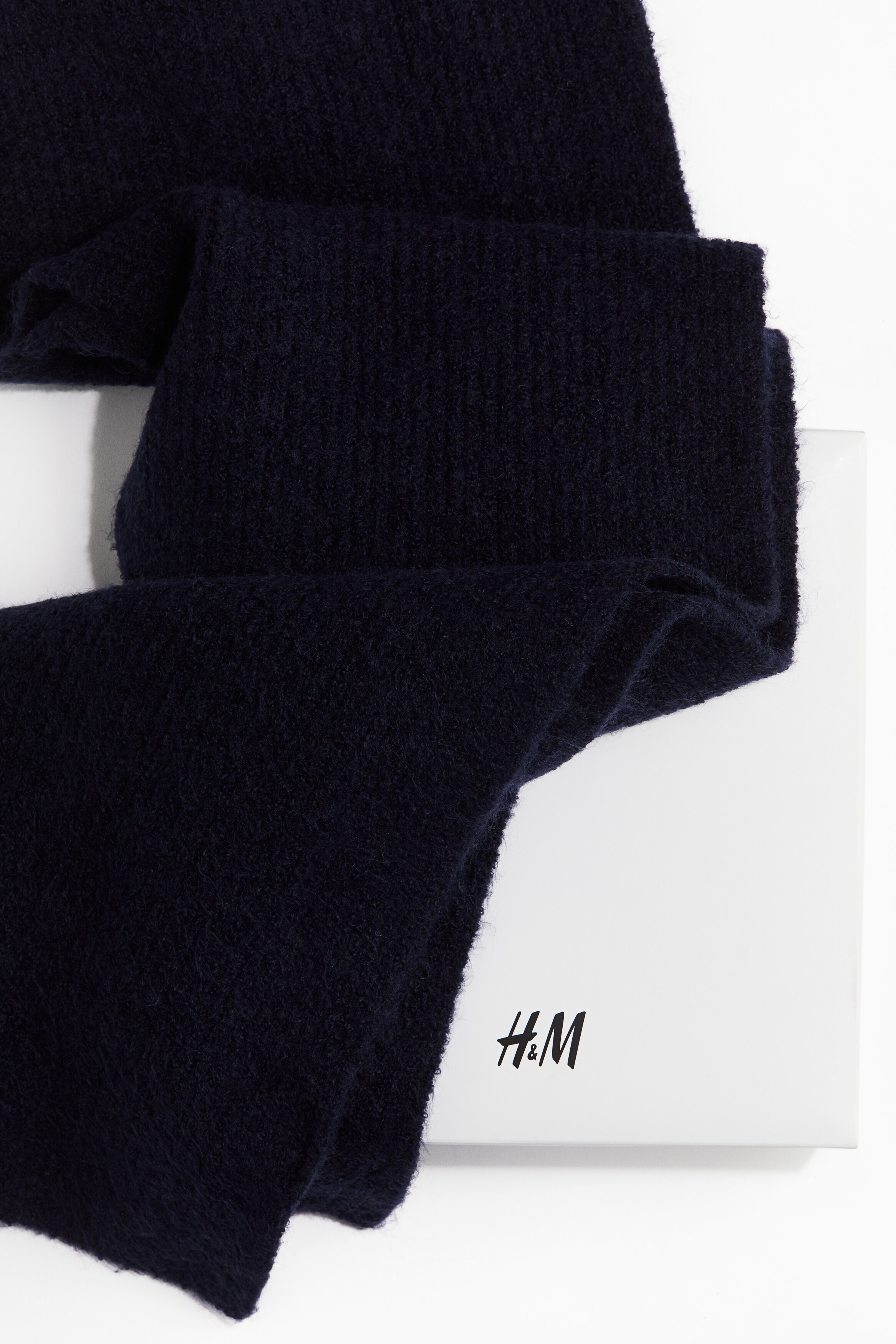 2-piece Knit Scarf and Beanie Set - Navy blue - Men | H&M US
