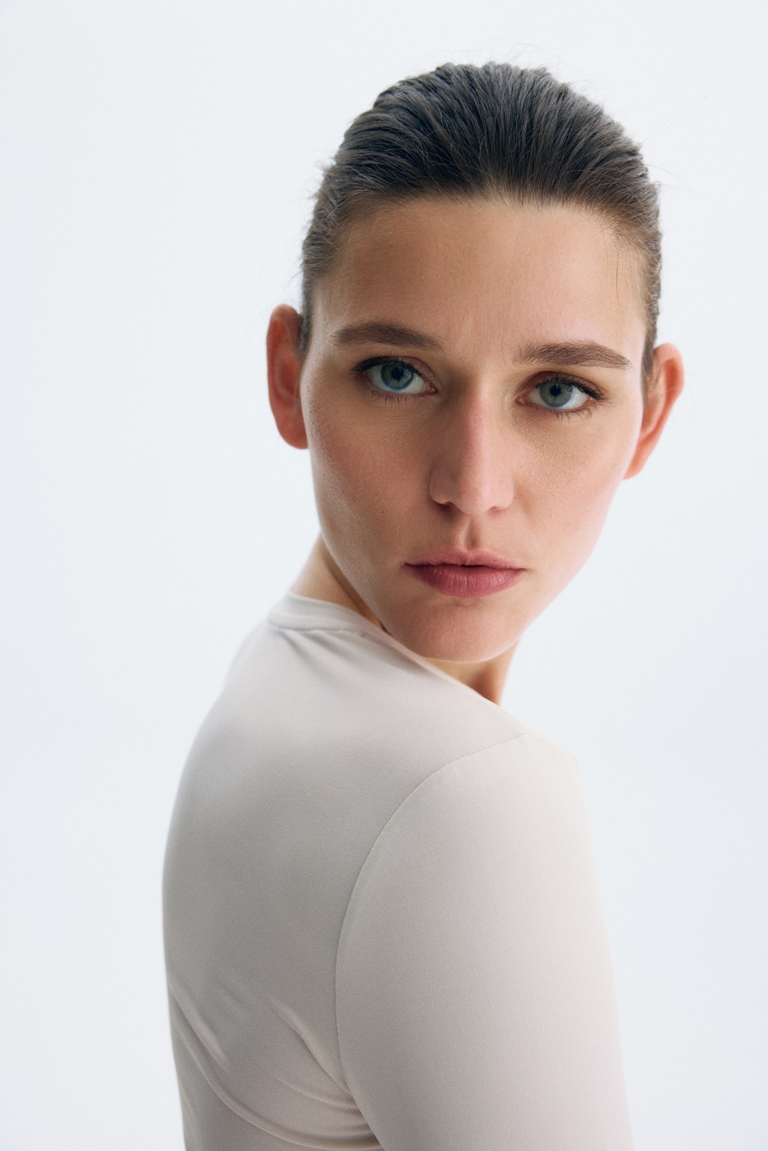 Long-sleeved microfibre top - Light greige/White/Black/Dark mole/Light turquoise/Dark greige/Dark blue - 6