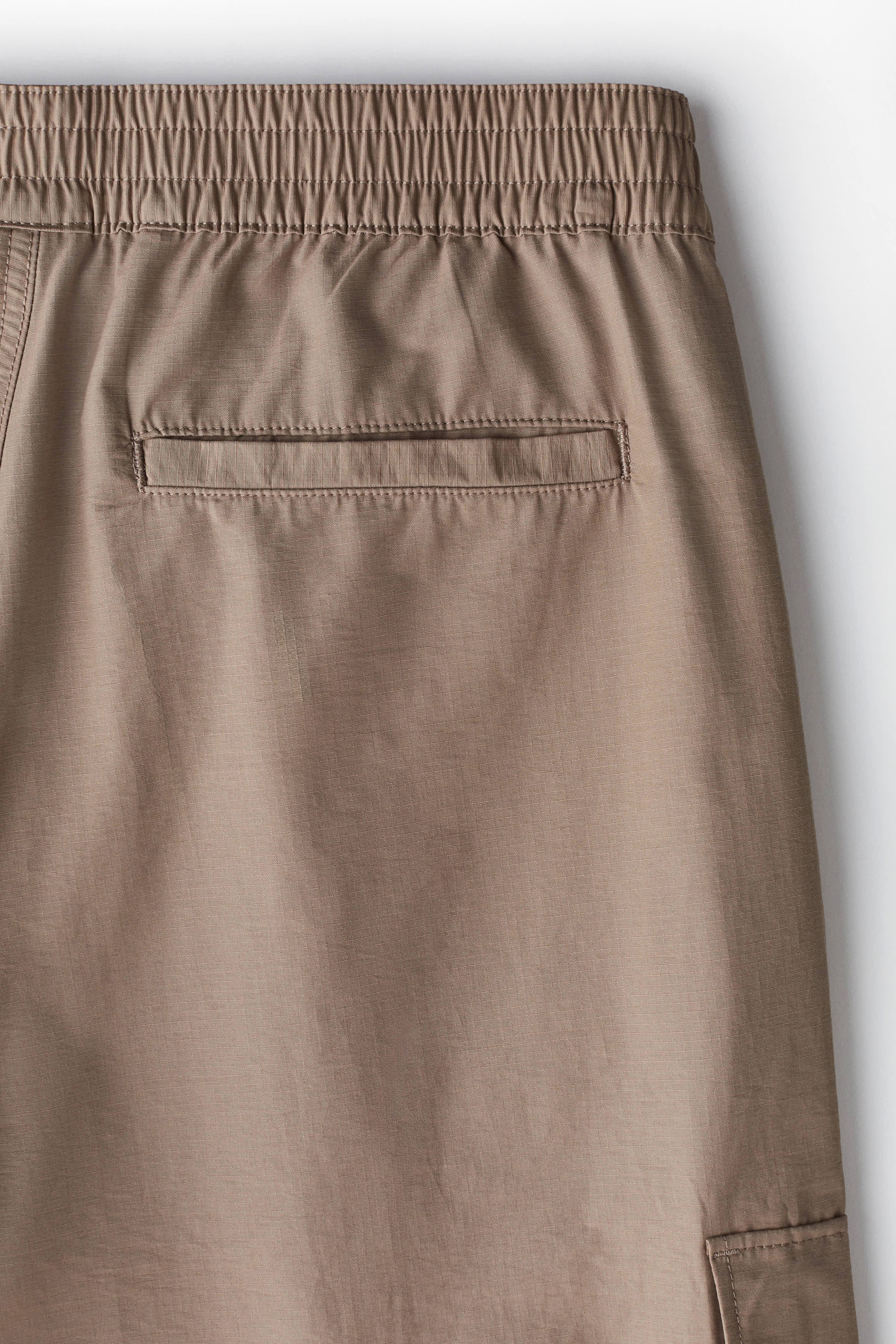 Regular Fit twill cargo trousers
