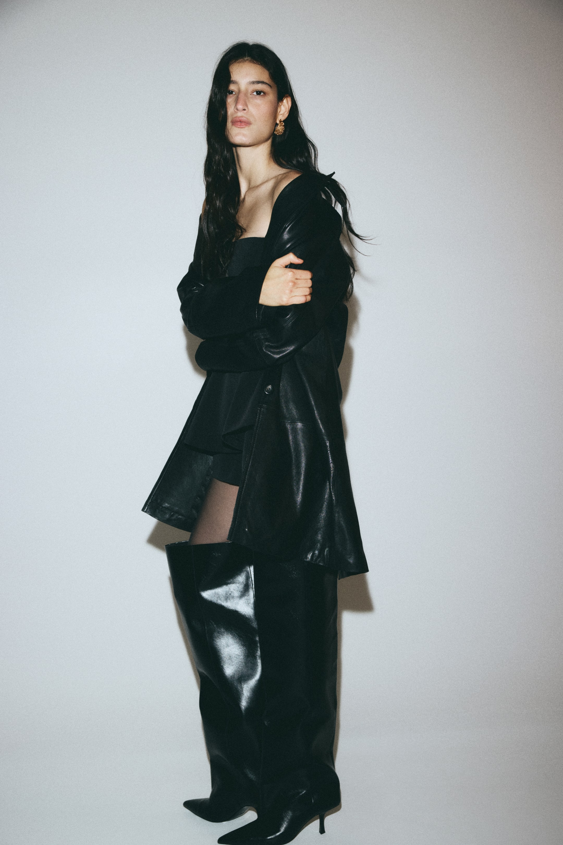 Ver imagen más grande: Mono corto bandeau con peplum - Negro - MUJER | H&M ES 1