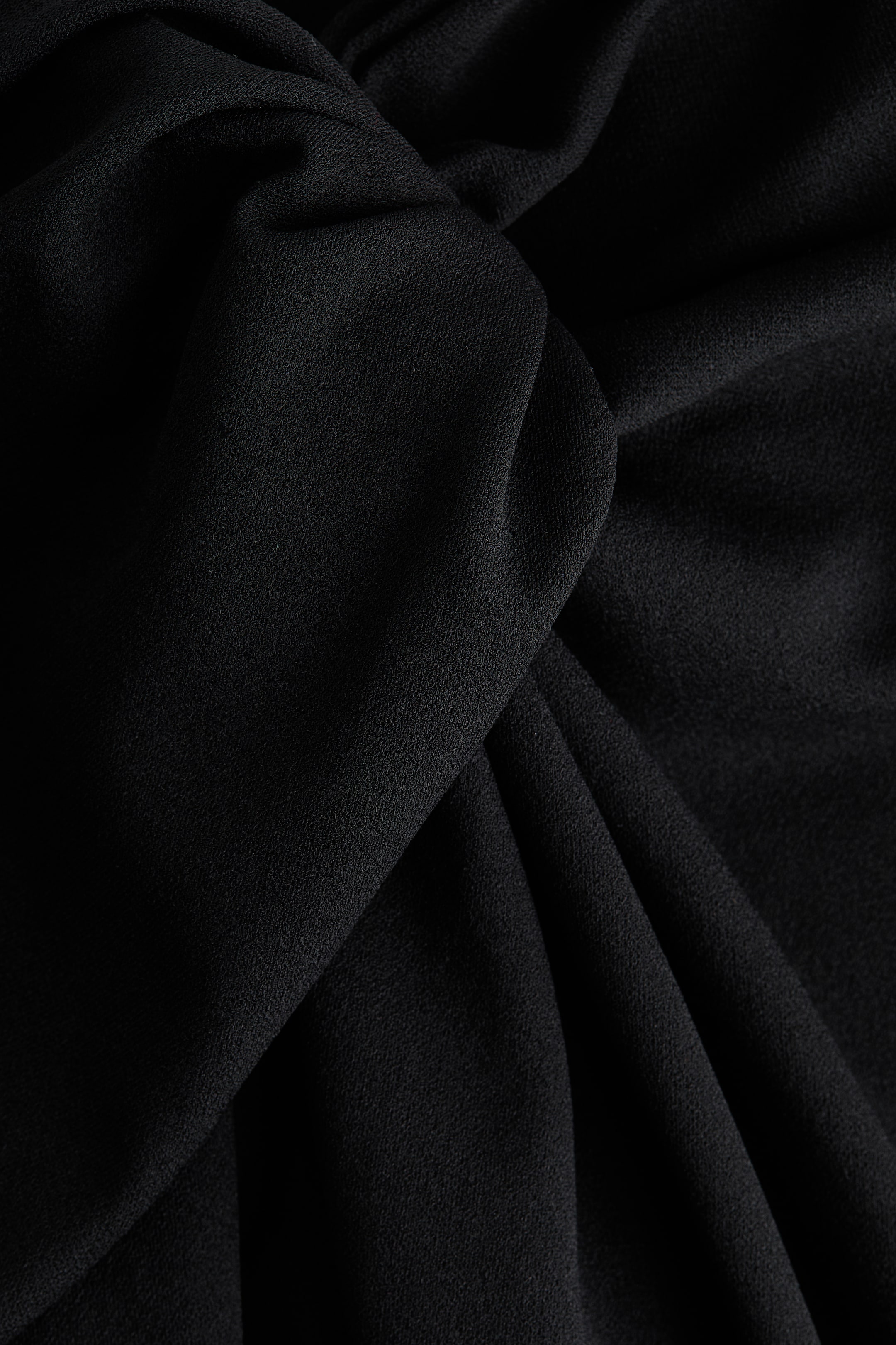 View larger image: Twisted-detail trousers - Black - Ladies | H&M IN 6