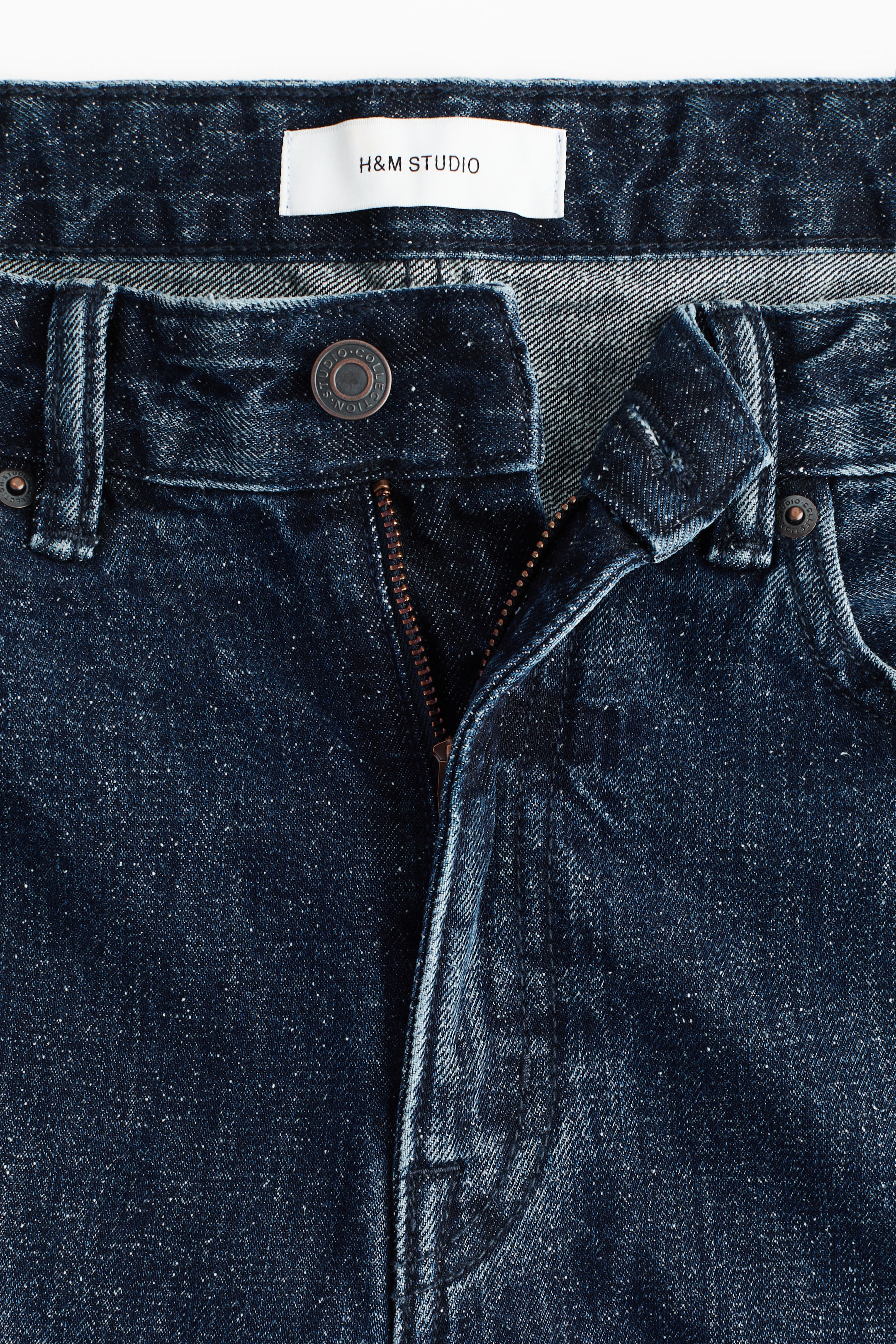 Wide-Leg Jeans