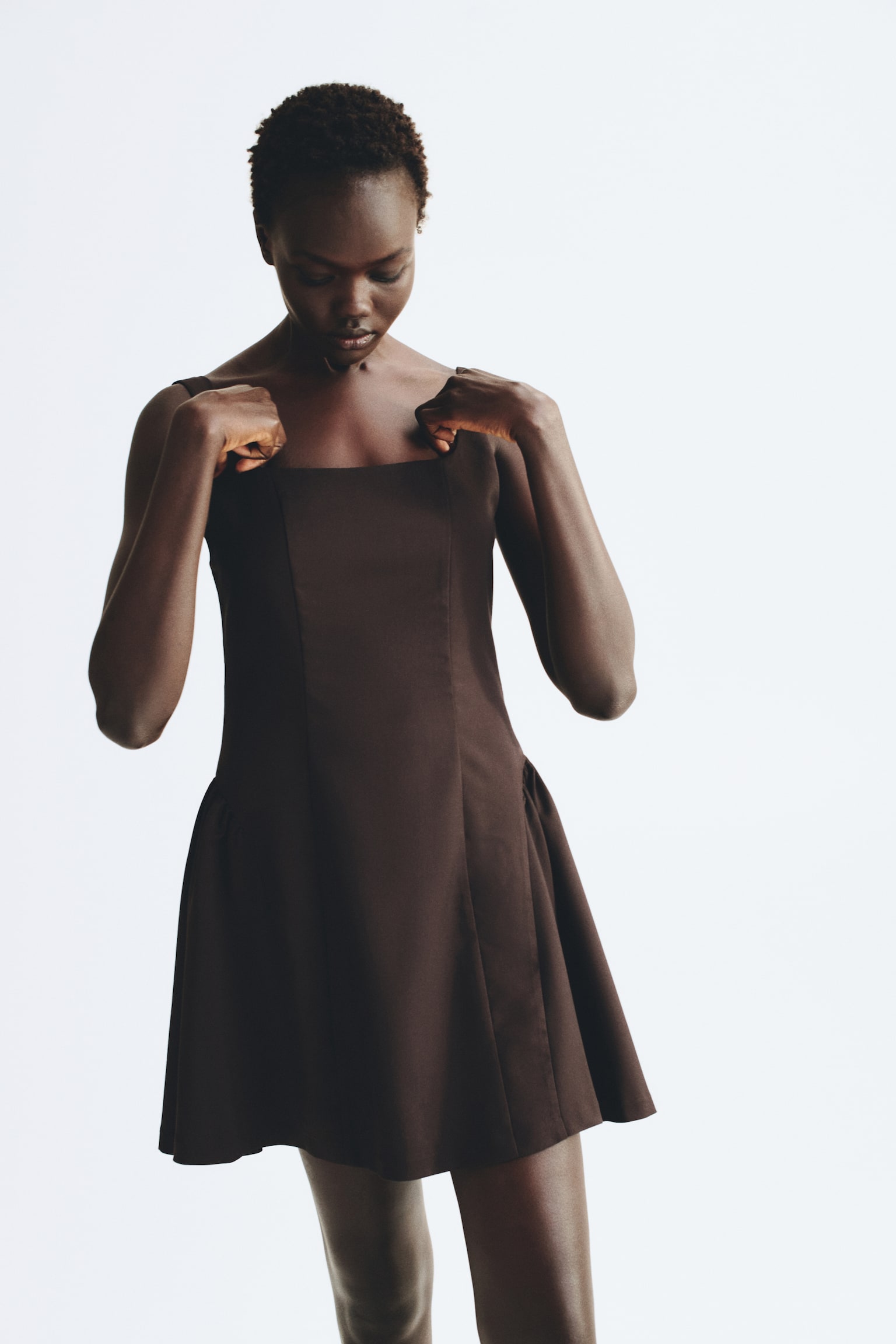 Женское платье H&M Square-Neck Dress with Flared Skirt, цвет: Тёмный коричневый — фото 3