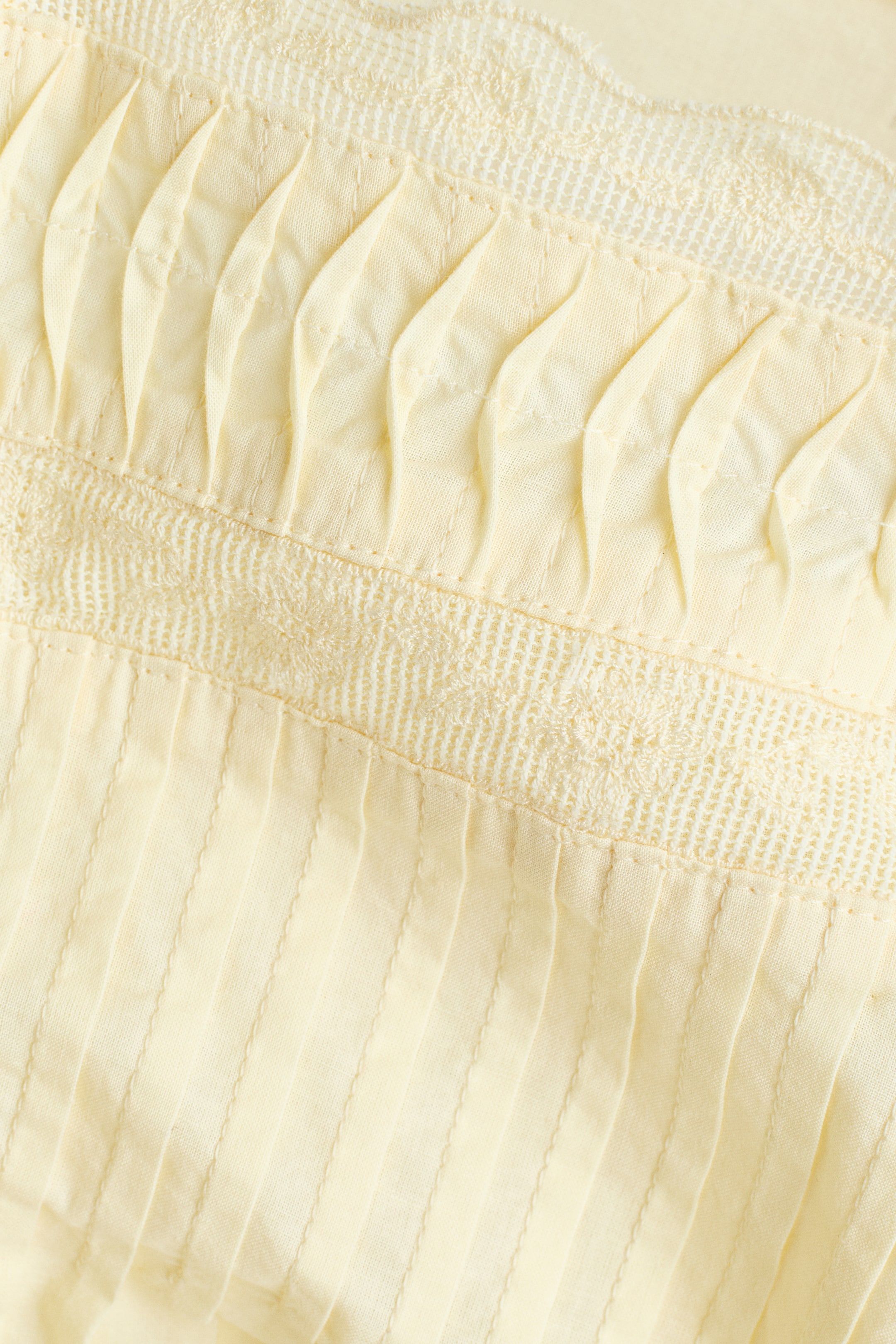 Haut en coton avec dentelle