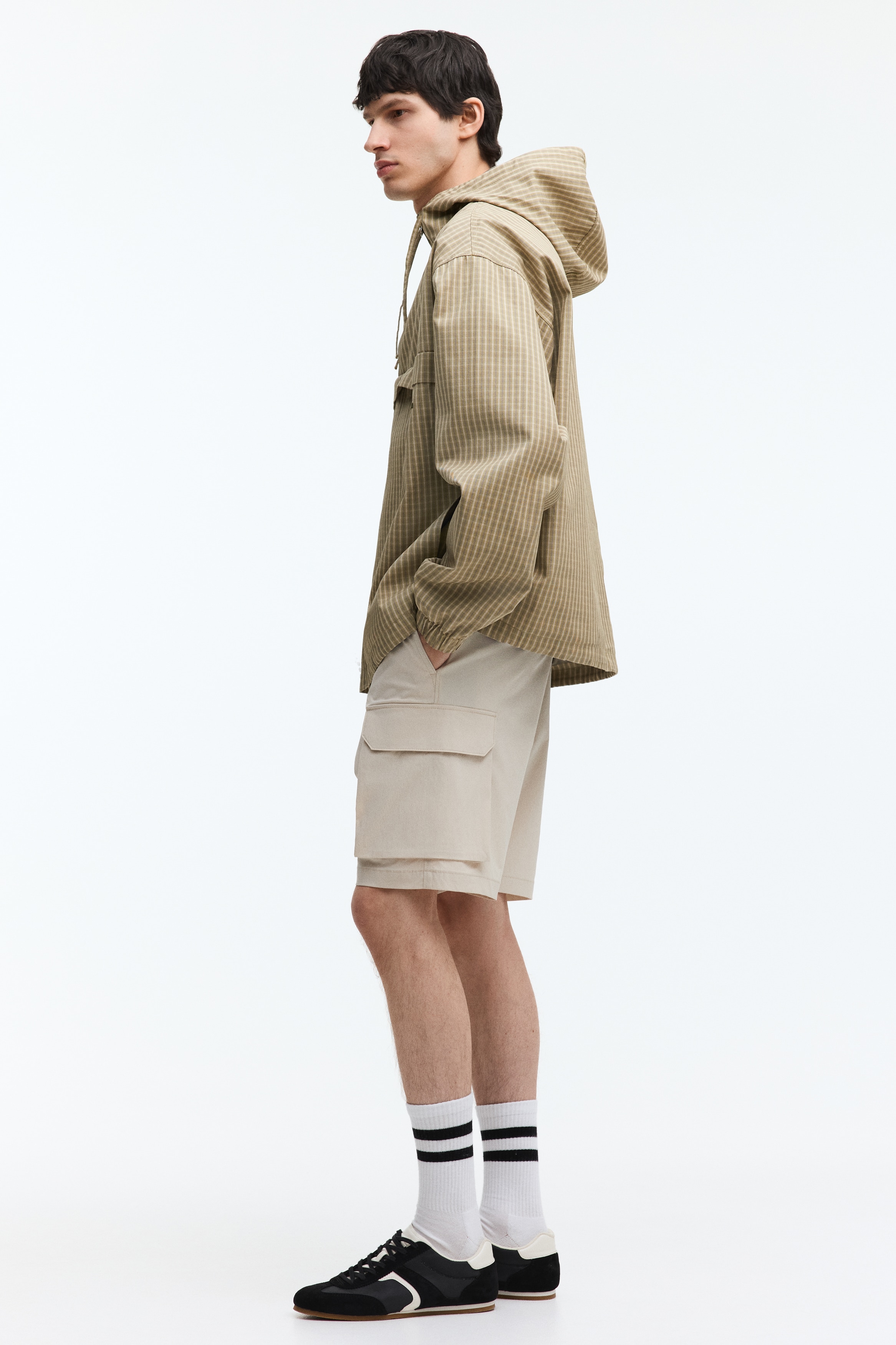 Regular Fit Cargo shorts