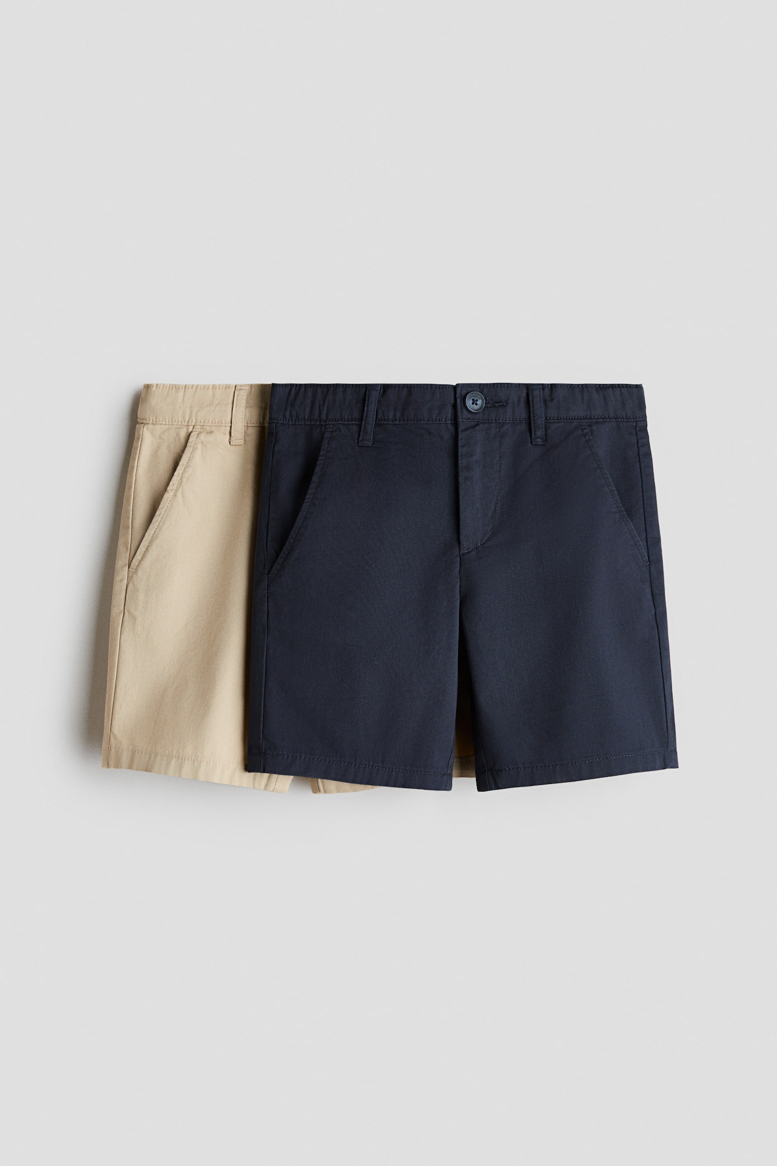 Детские шорты H&M 2-Pack Cotton Chino, цвет: Тёмно-синий / Бежевый — фото 1