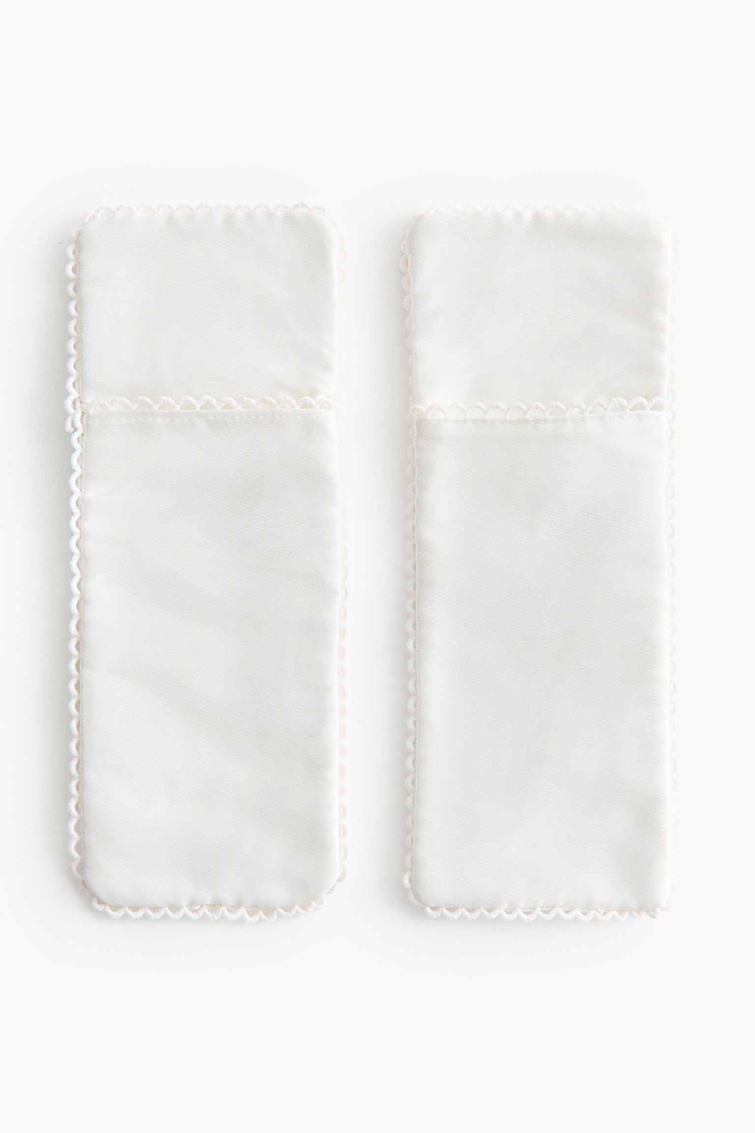 2er-Pack Bestecktaschen mit Picotbesatz - 1