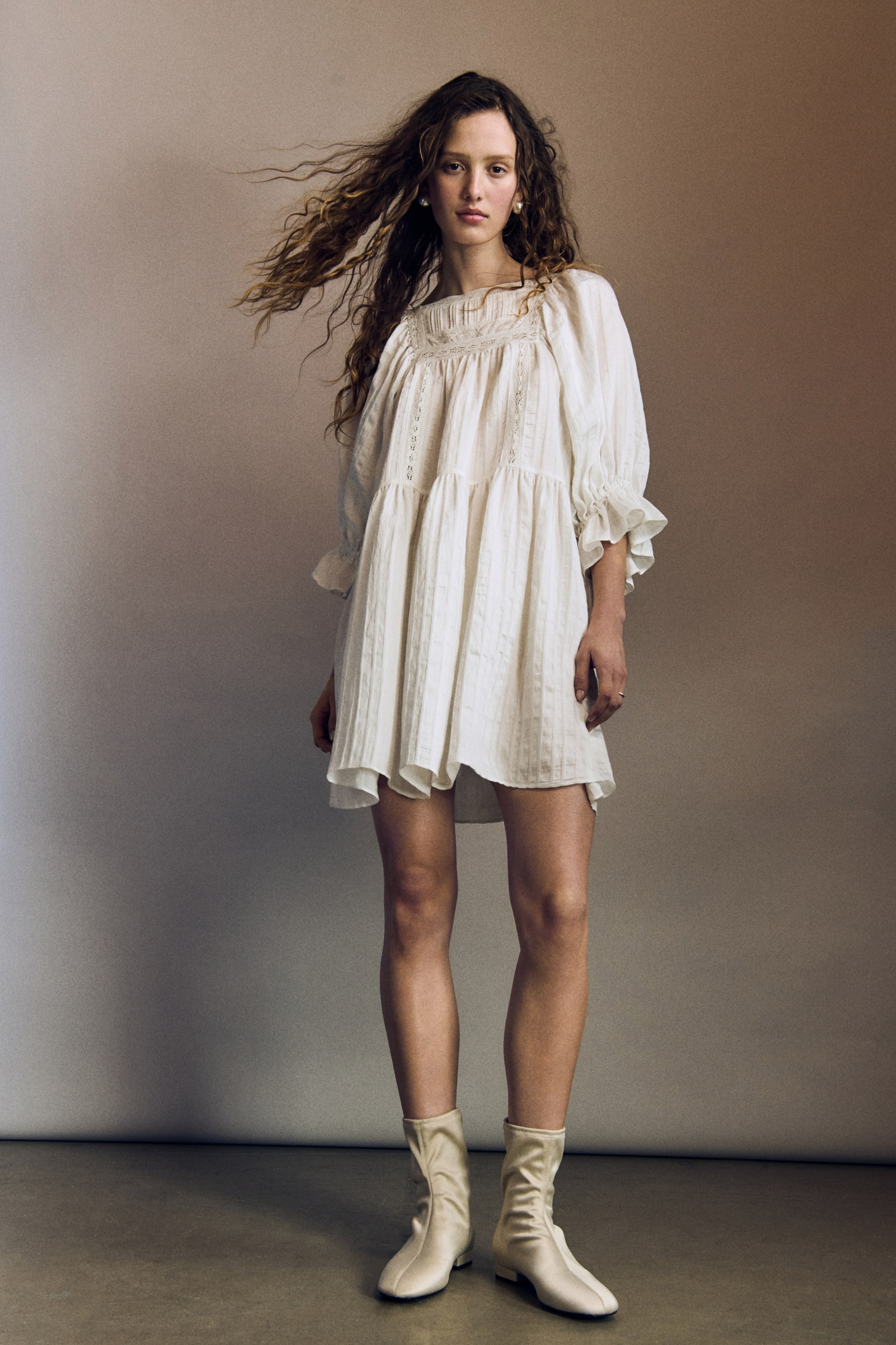 Robe à manches bouffantes