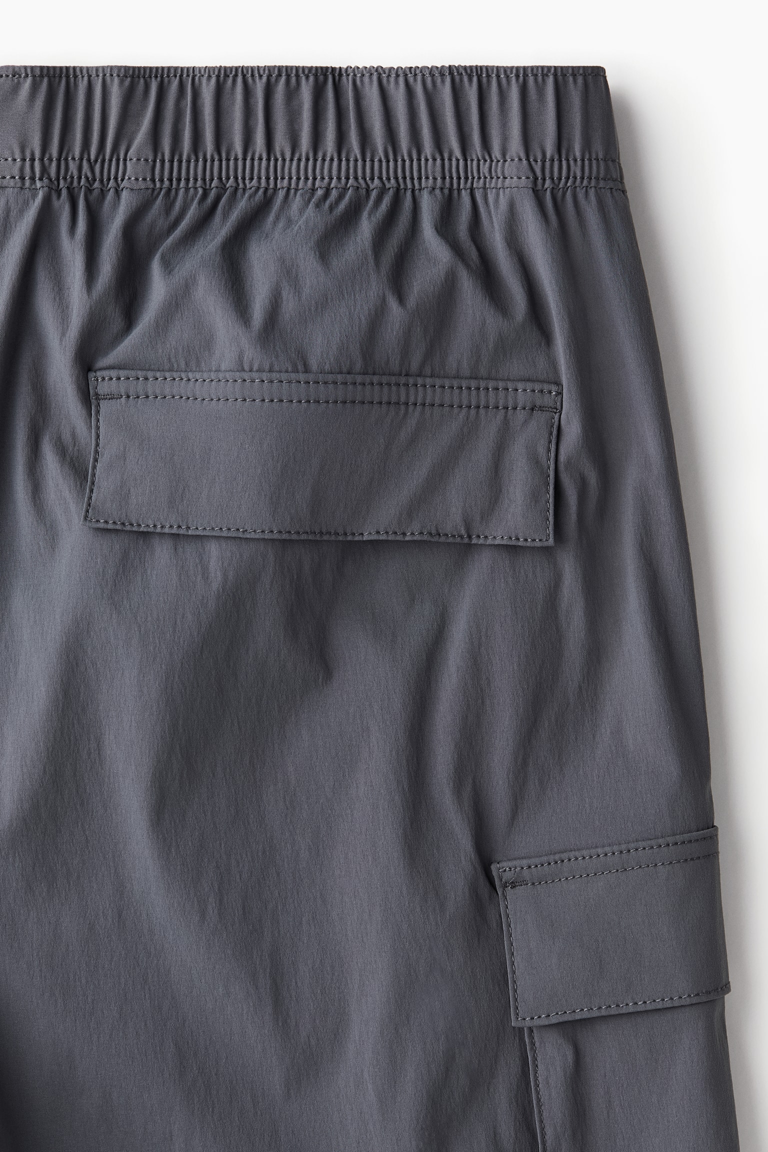 Regular Fit Cargo shorts - Dark grey/Light beige/Black - 2