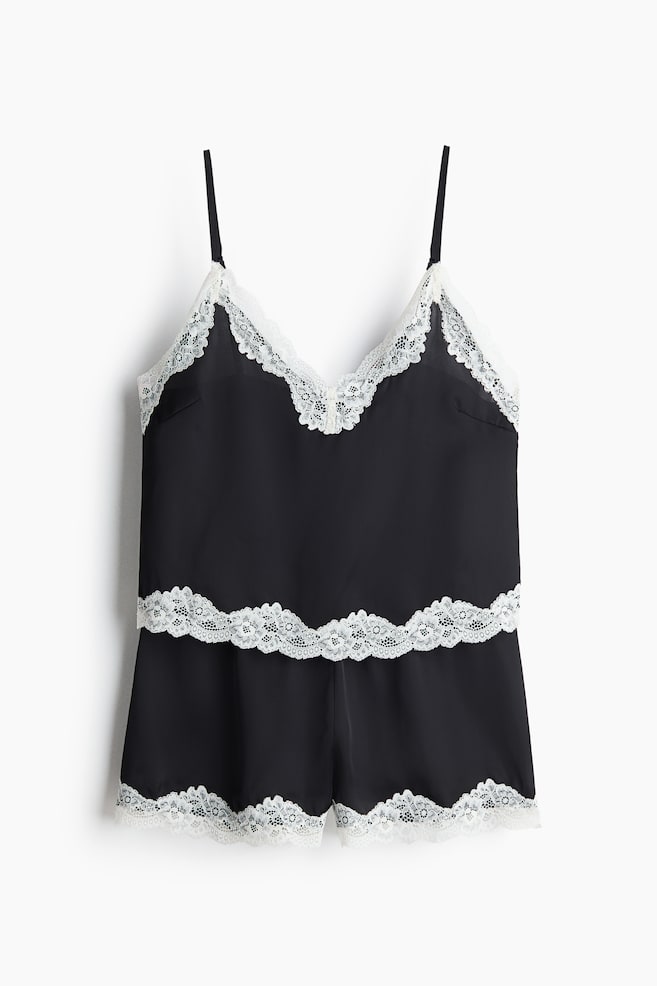 Nachtwäsche aus Satin mit Spitzenbesatz - Schwarz/Schwarz/Helles Graubraun/Hellrosa/Schwarz/Dunkelrosa - 1