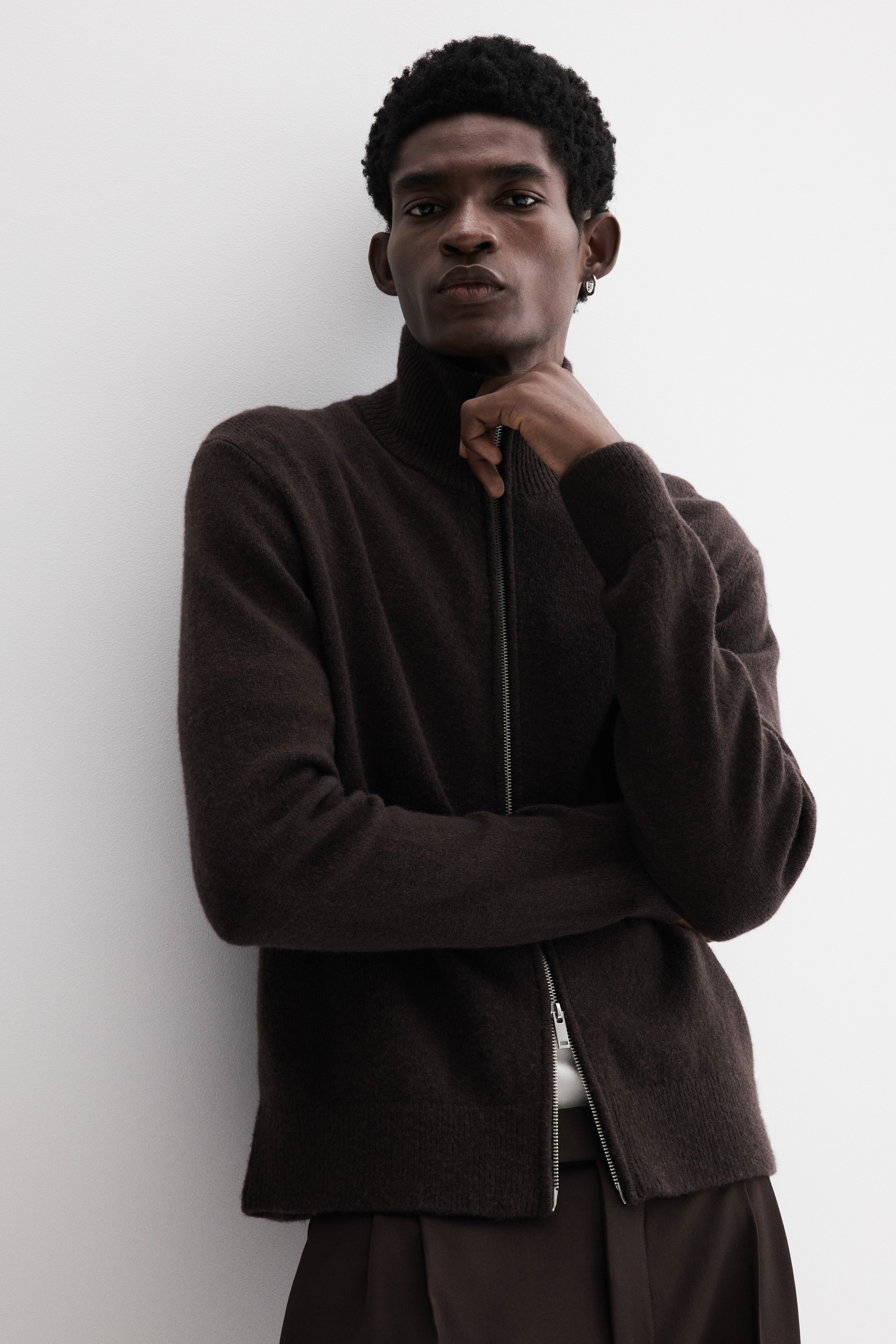 Regular Fit Wool zip-through cardigan