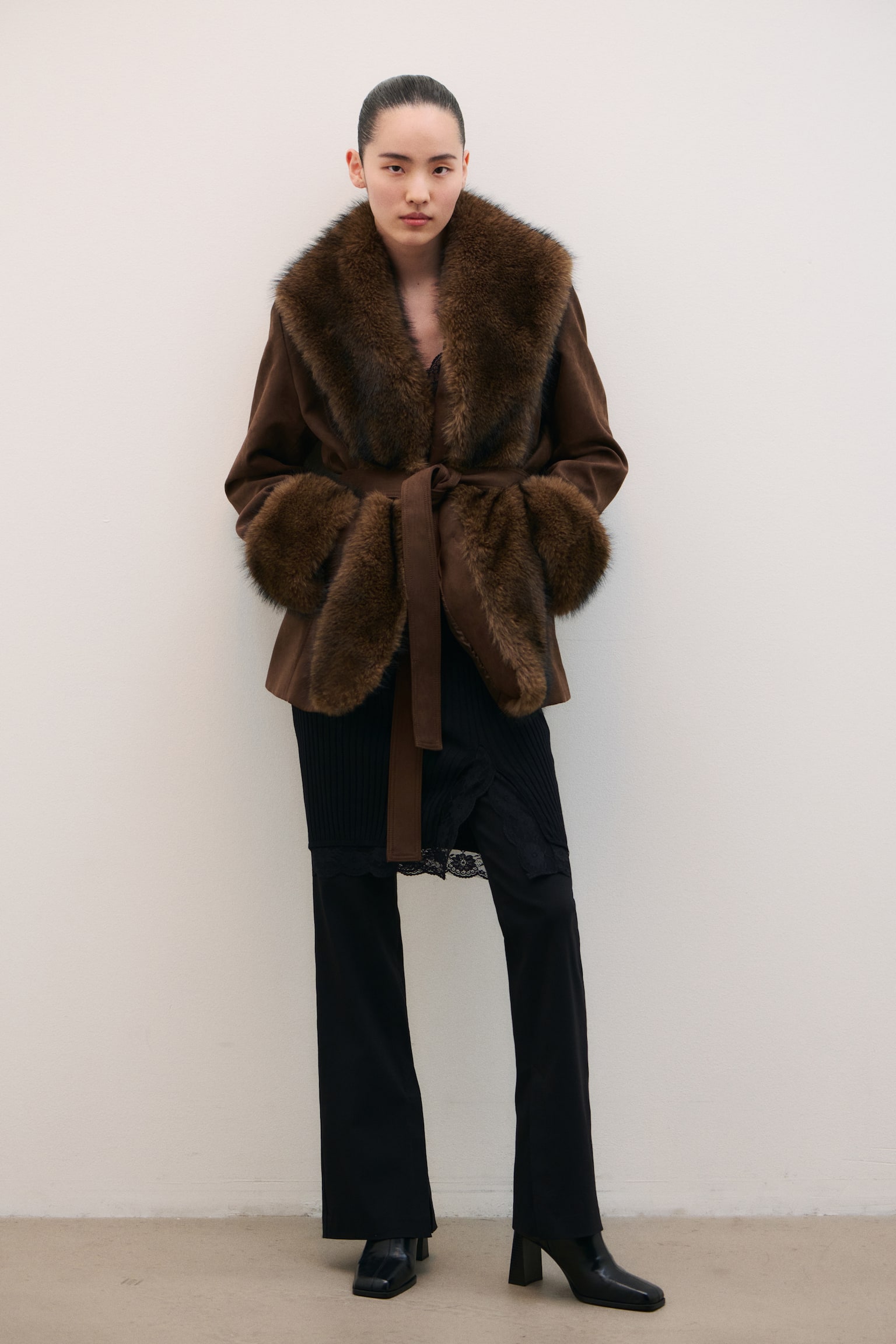 Block-heeled ankle boots - Black - 3