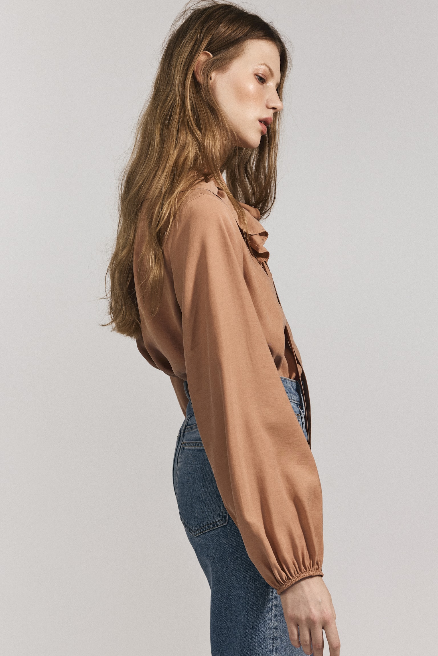 Yakası Bağcıklı Bluz - Bej/Koyu haki/Koyu kahverengi - 3