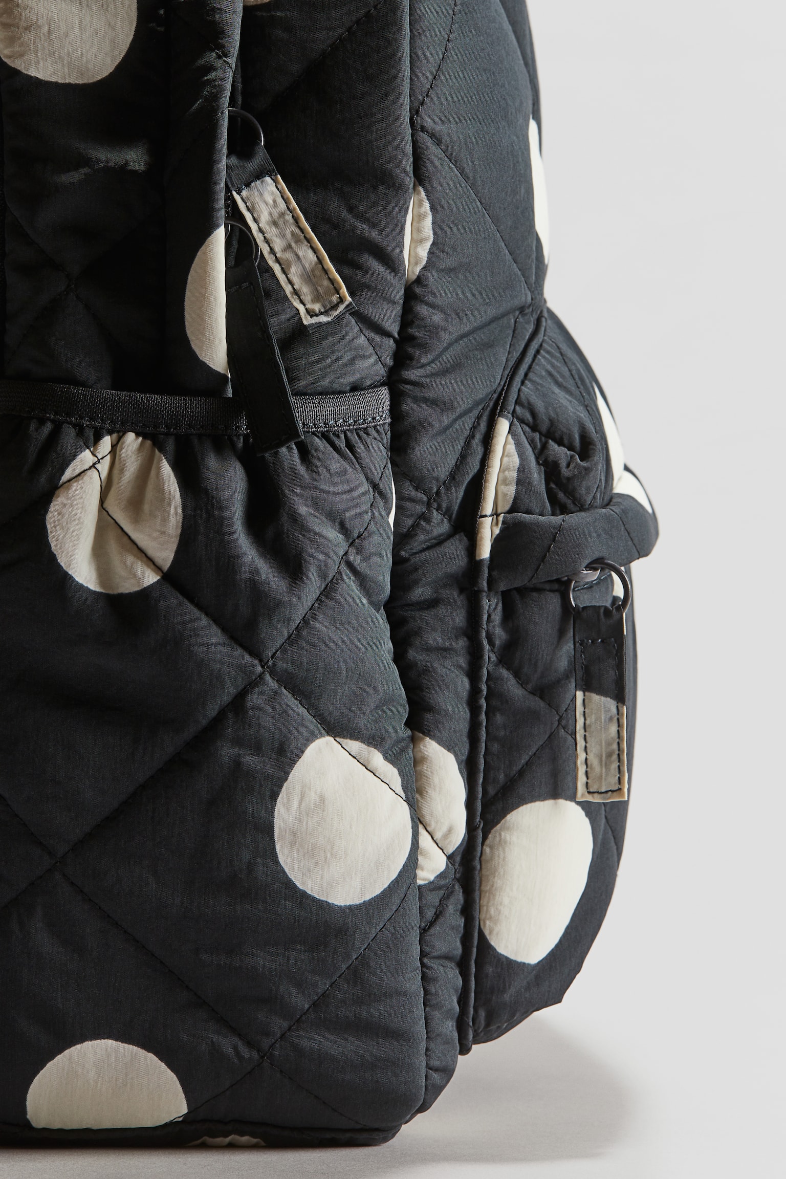 Quilted backpack - Charcoal/Spotted - 6