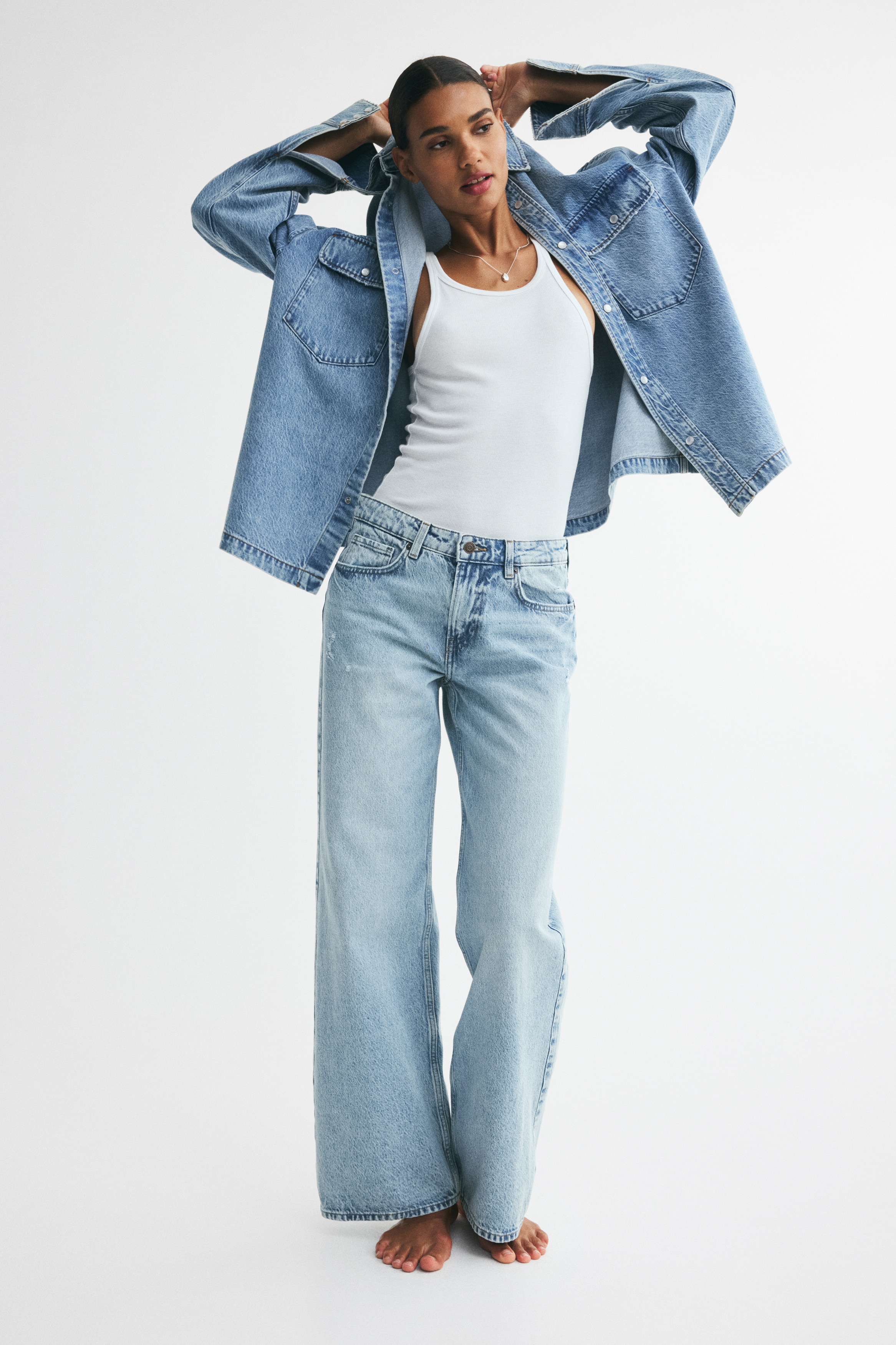 Wide-Leg Regular Waist Jeans - Light denim blue