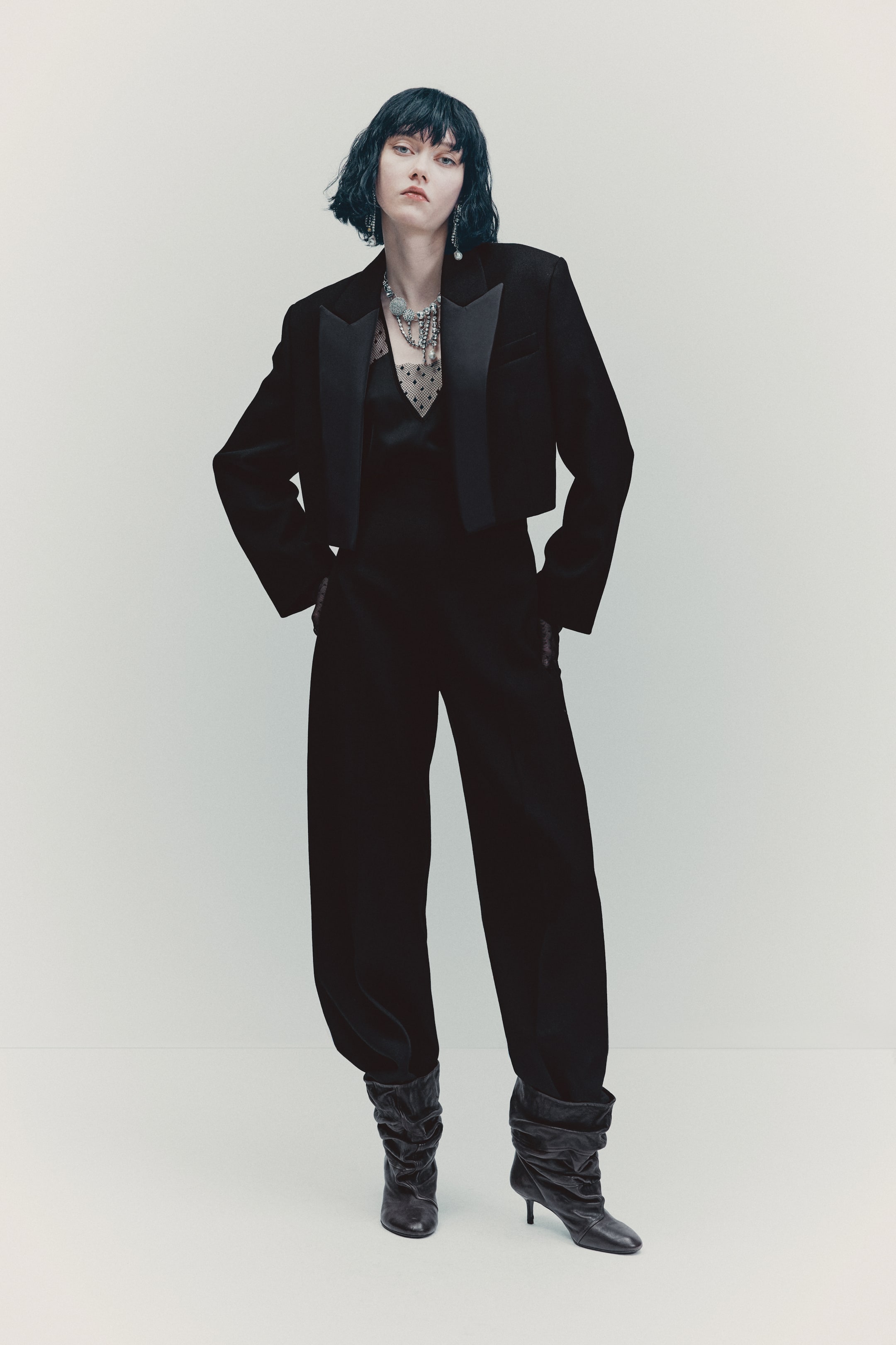 Vezi imaginea mai mare: Pantaloni din lână cu deschizături - Negru - FEMEI | H&M RO 1