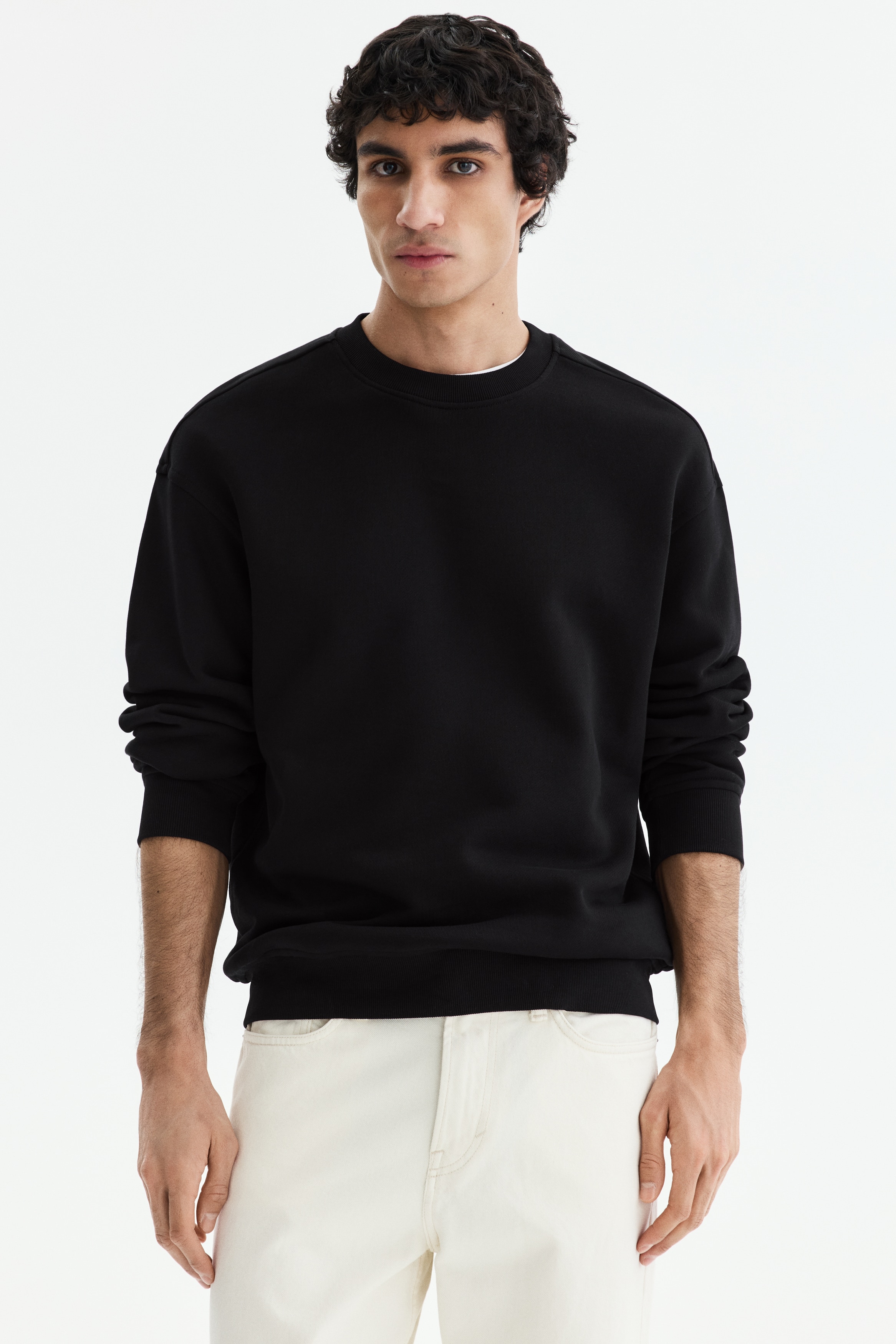 Relaxed-Fit Sweatshirt - Black