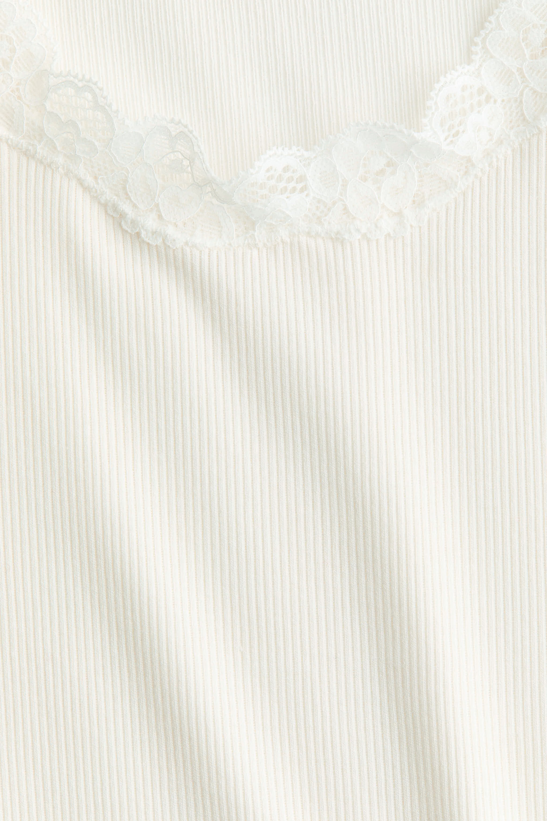 Camisole en viscose mélangée avec dentelle