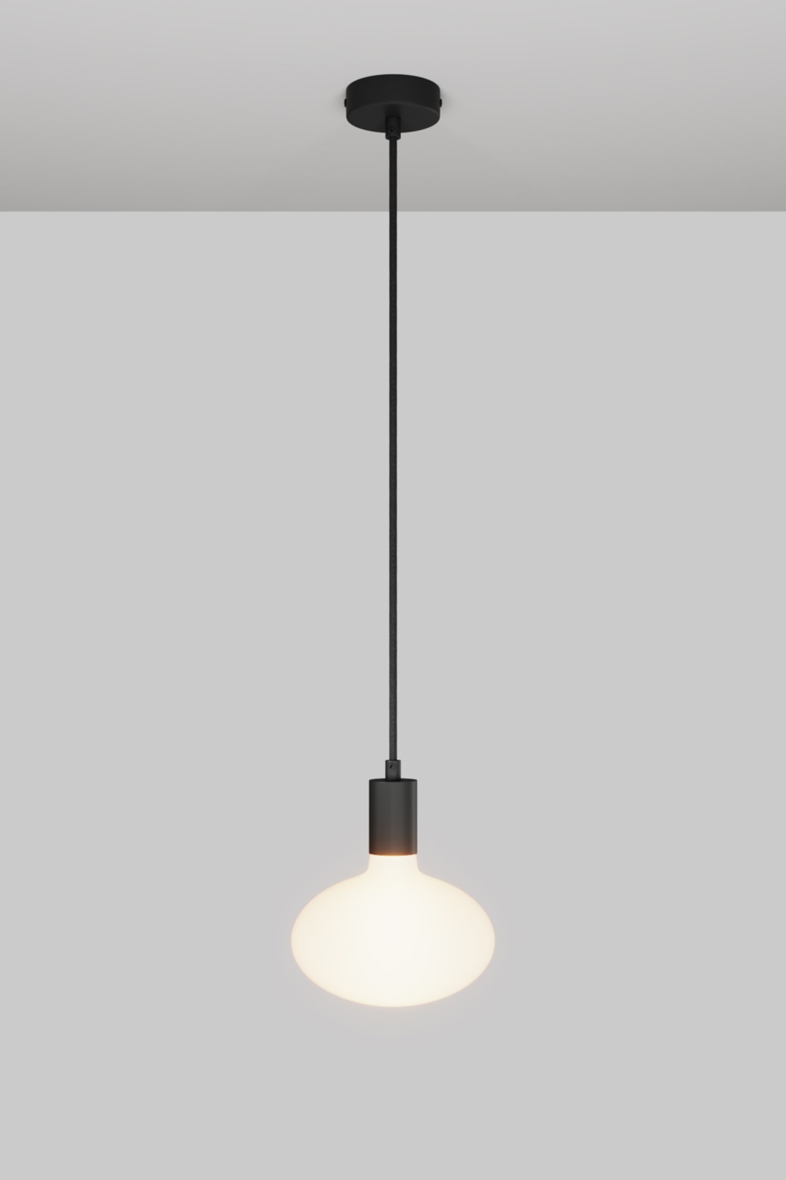 Metallanhänger Mit Xl-porzellan-glühbirne - Schwarz/Silber/Weiß - 1