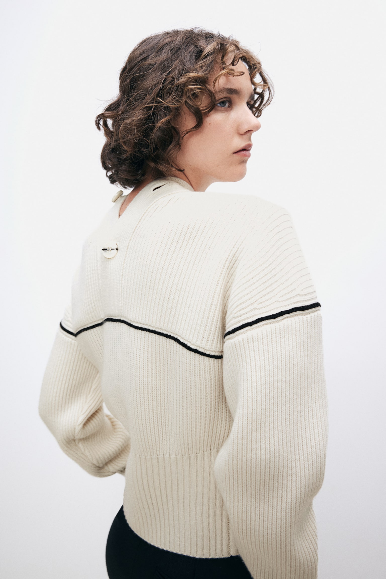 Oversized Rib Knit Woollen Cardigan - Cream - 6