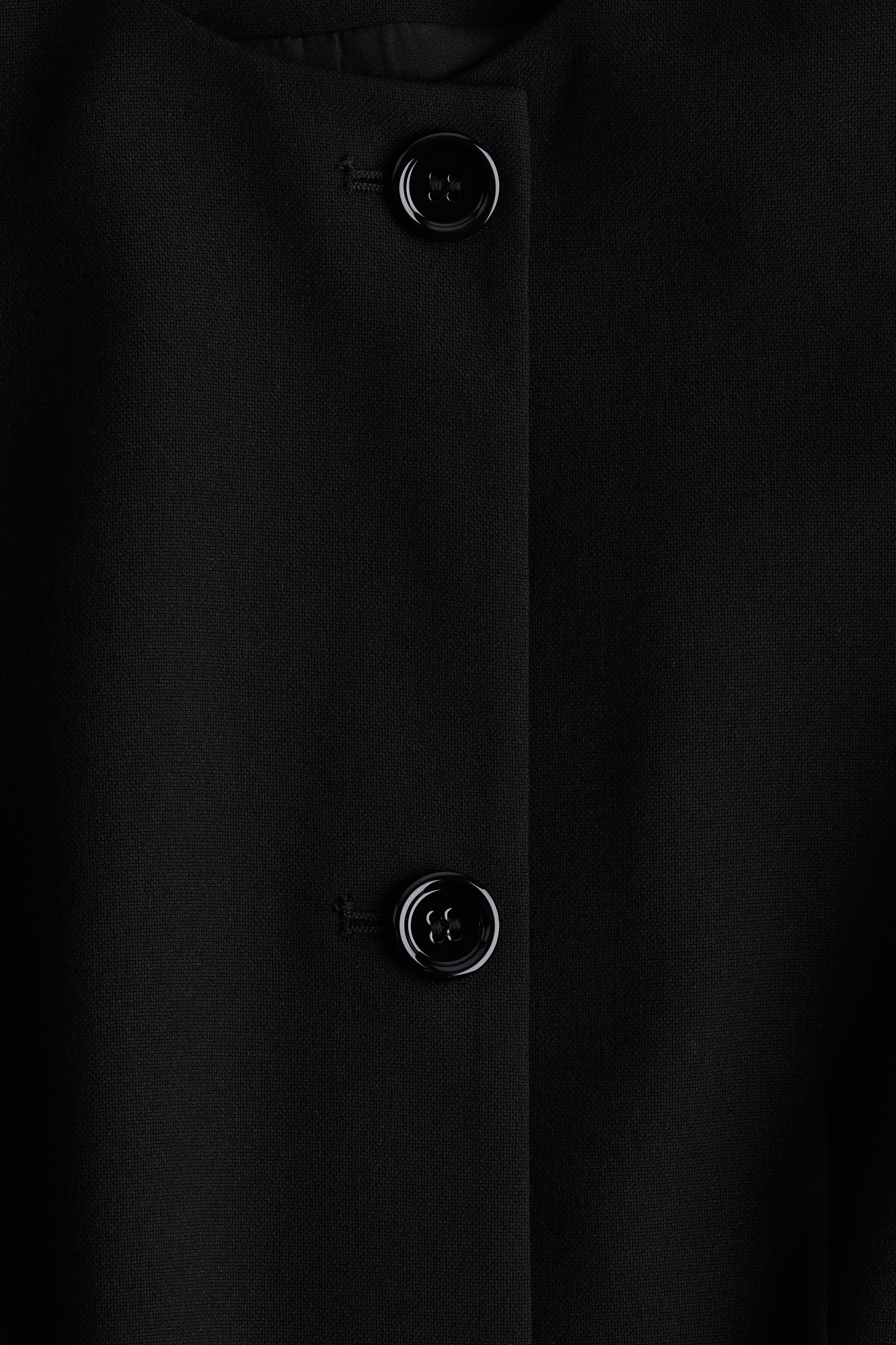 Collarless blazer
