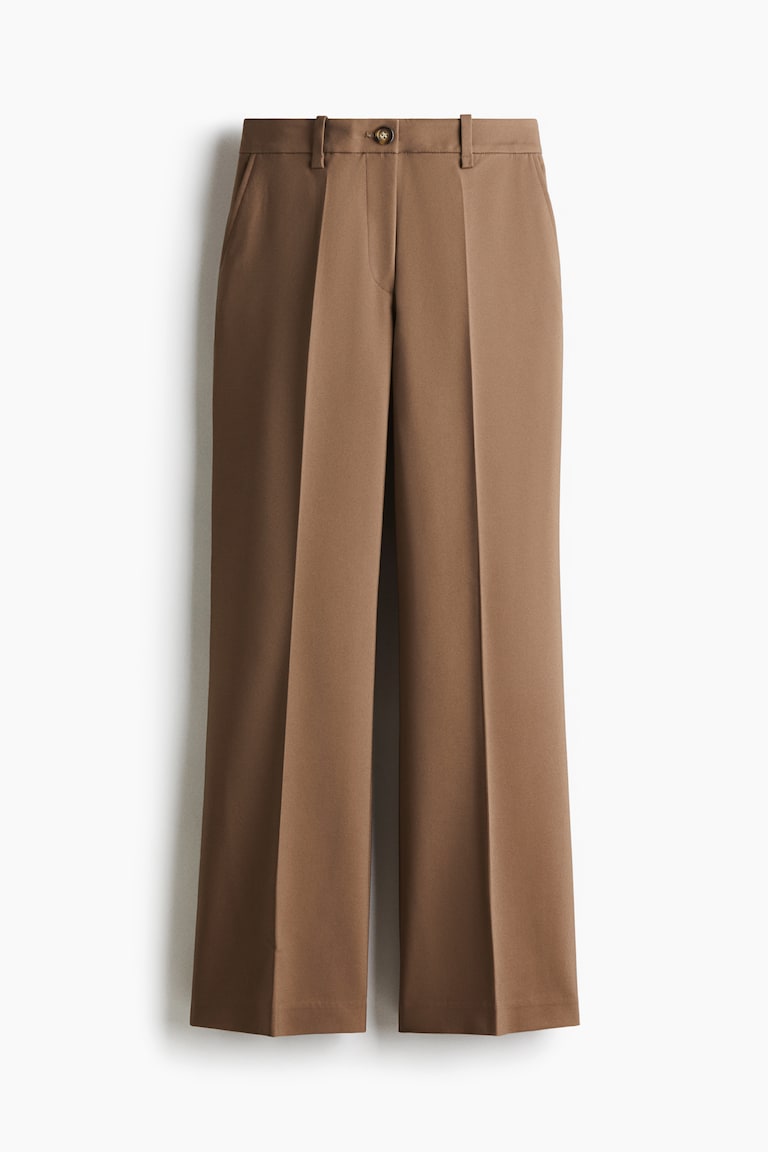 Pantalone sa zvonastim nogavicama