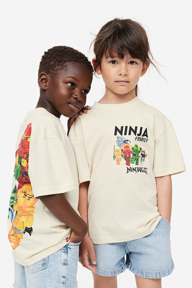 Printed T-shirt - Light beige/LEGO Ninjago/Black/Naruto/Cream/Jurassic World/Light green/Paw Patrol/dc/dc/dc - 2