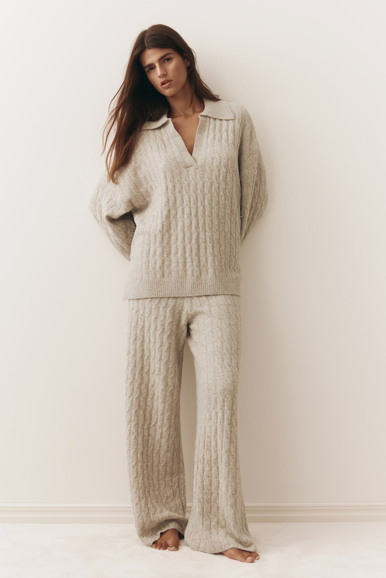 Pull façon polo en maille torsadée - Beige - FEMME | H&M FR