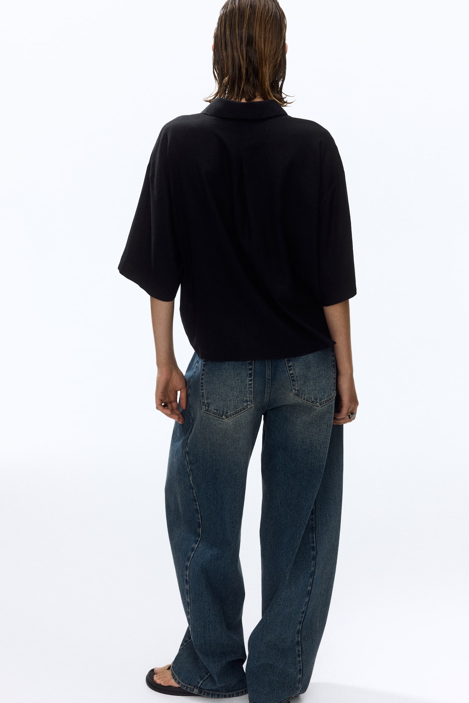 Женская рубашка H&M Oversized Linen-Blend, цвет: Чёрный — фото 4
