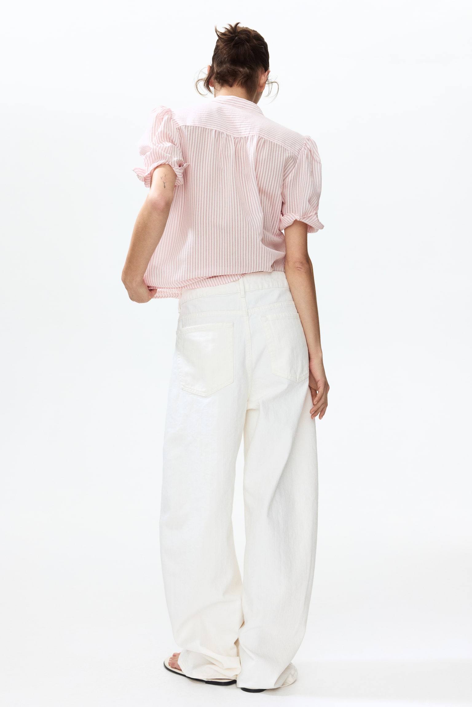 Puff-sleeved blouse - White/Red striped/Light beige - 3
