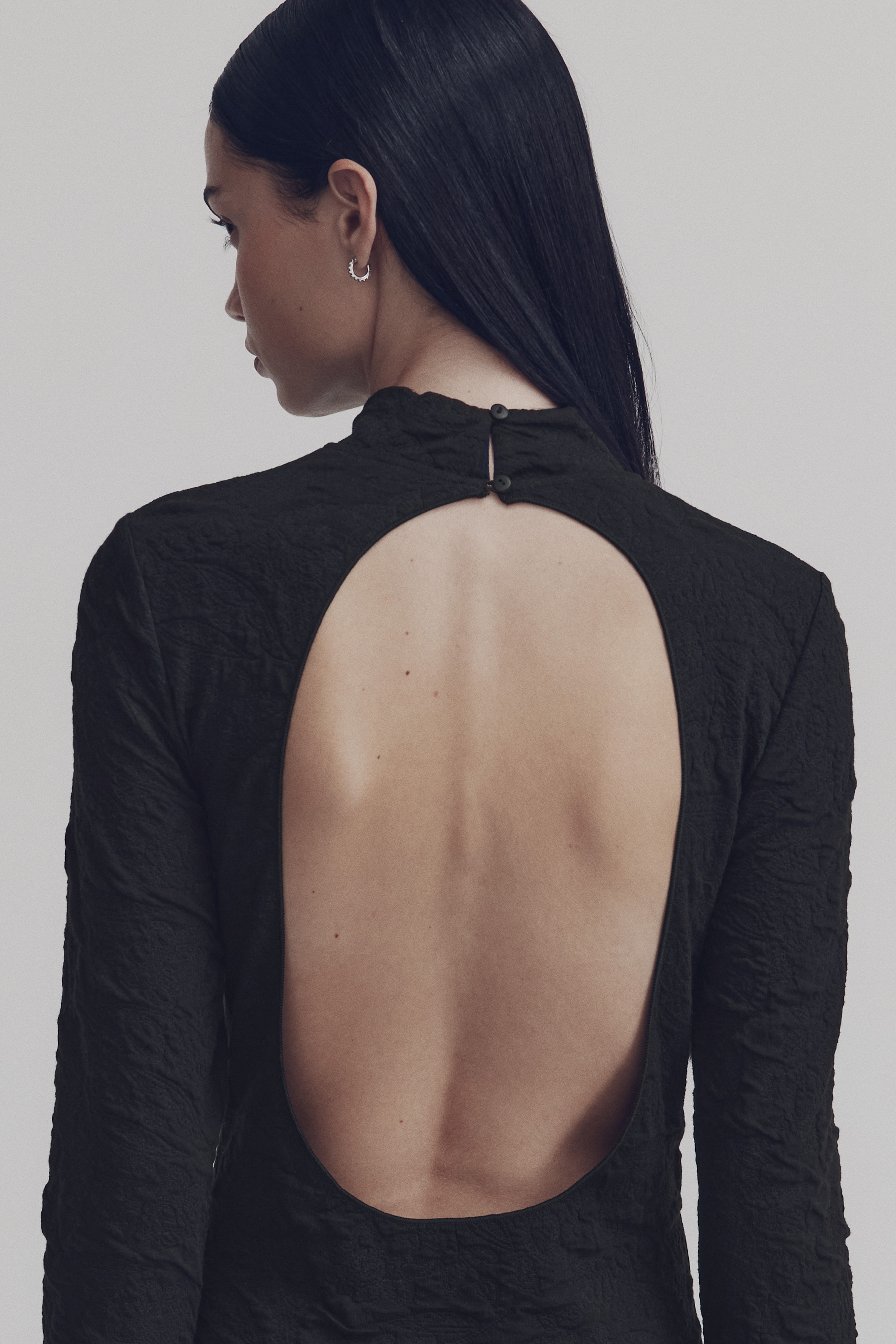 Ladies - Black Open-Back Dress - Size: M